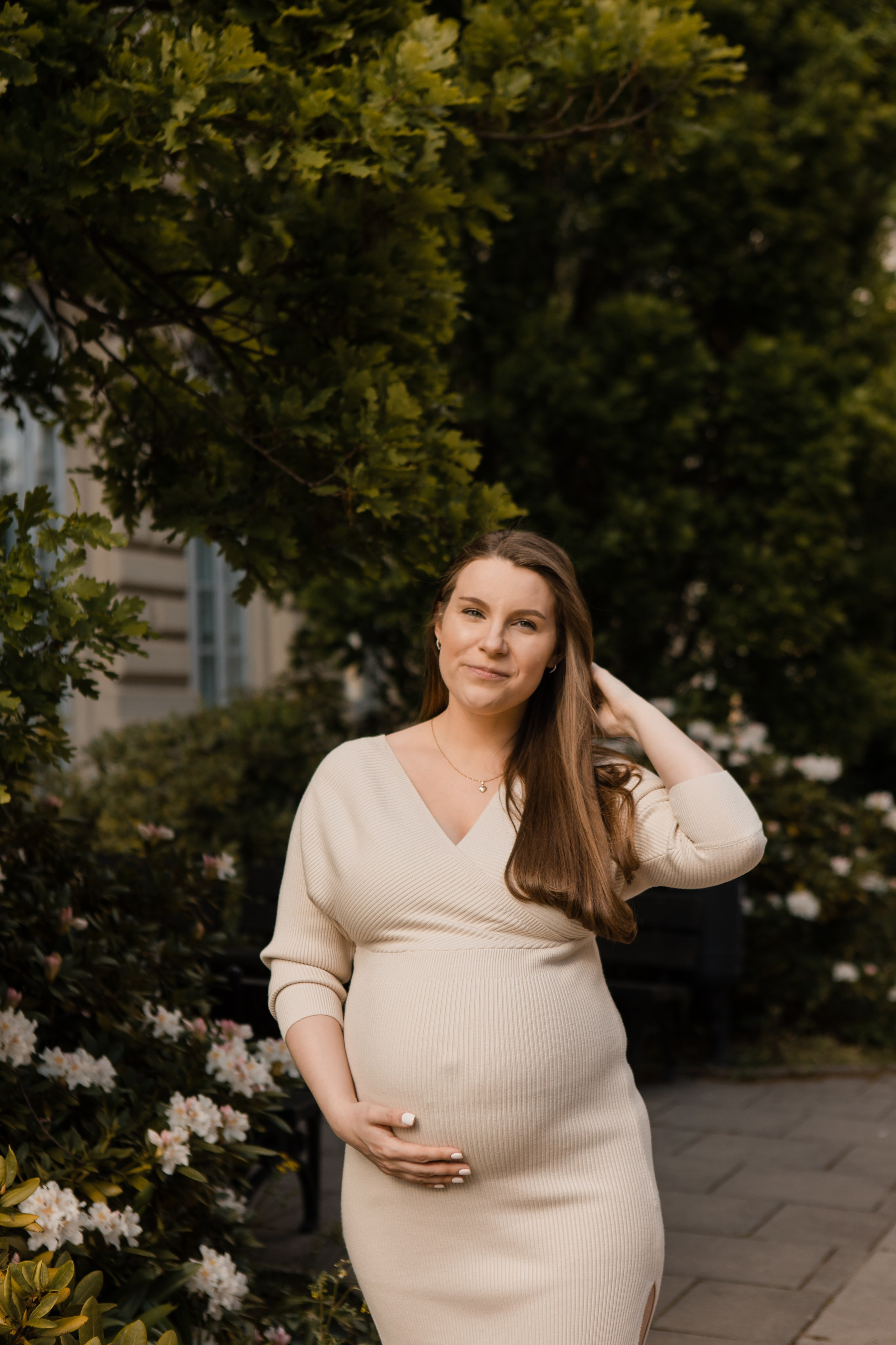 Семейная фотосессия Андрея и Марии. Видеосъемка и фотосъемка свадеб. Фотограф и оператор на свадьбу. Видеосъемка подкастов, собственная видео-фотостудии. Предметная фотосъемка