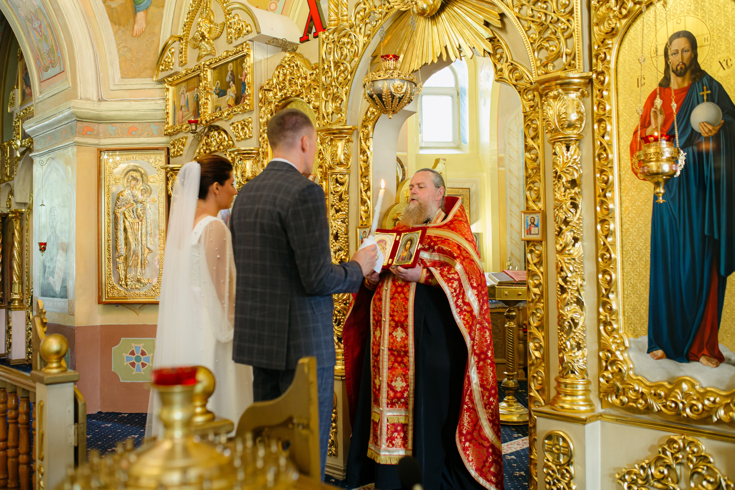 Церковь Покрова Пресвятой Богородицы в Осеченках г. Раменское. Свадебный и семейный фотограф