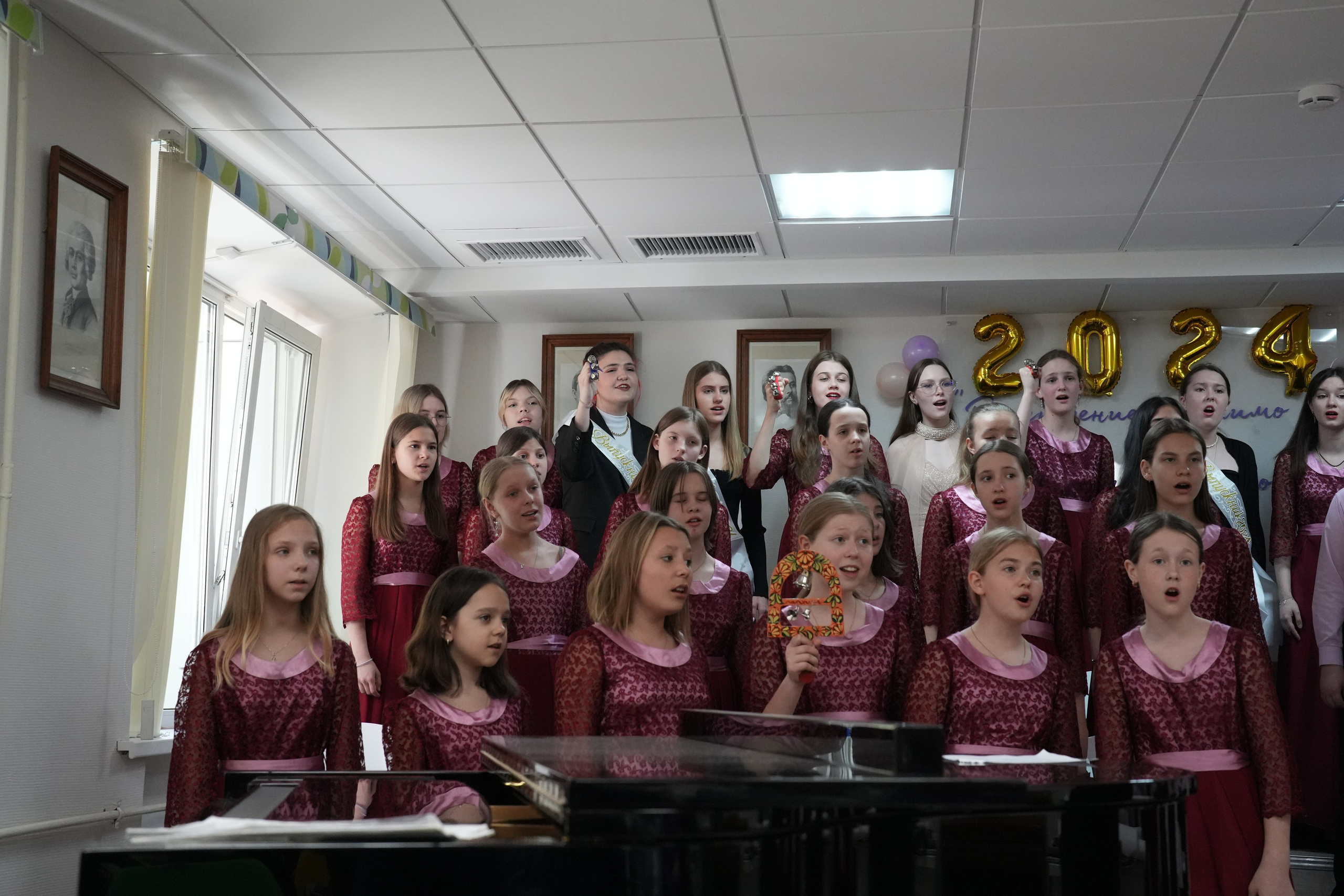 Выпускной в музыкально-хоровой школе г. Москвы № 106. Семейный и детский фотограф в Москве Оксана Чибизова