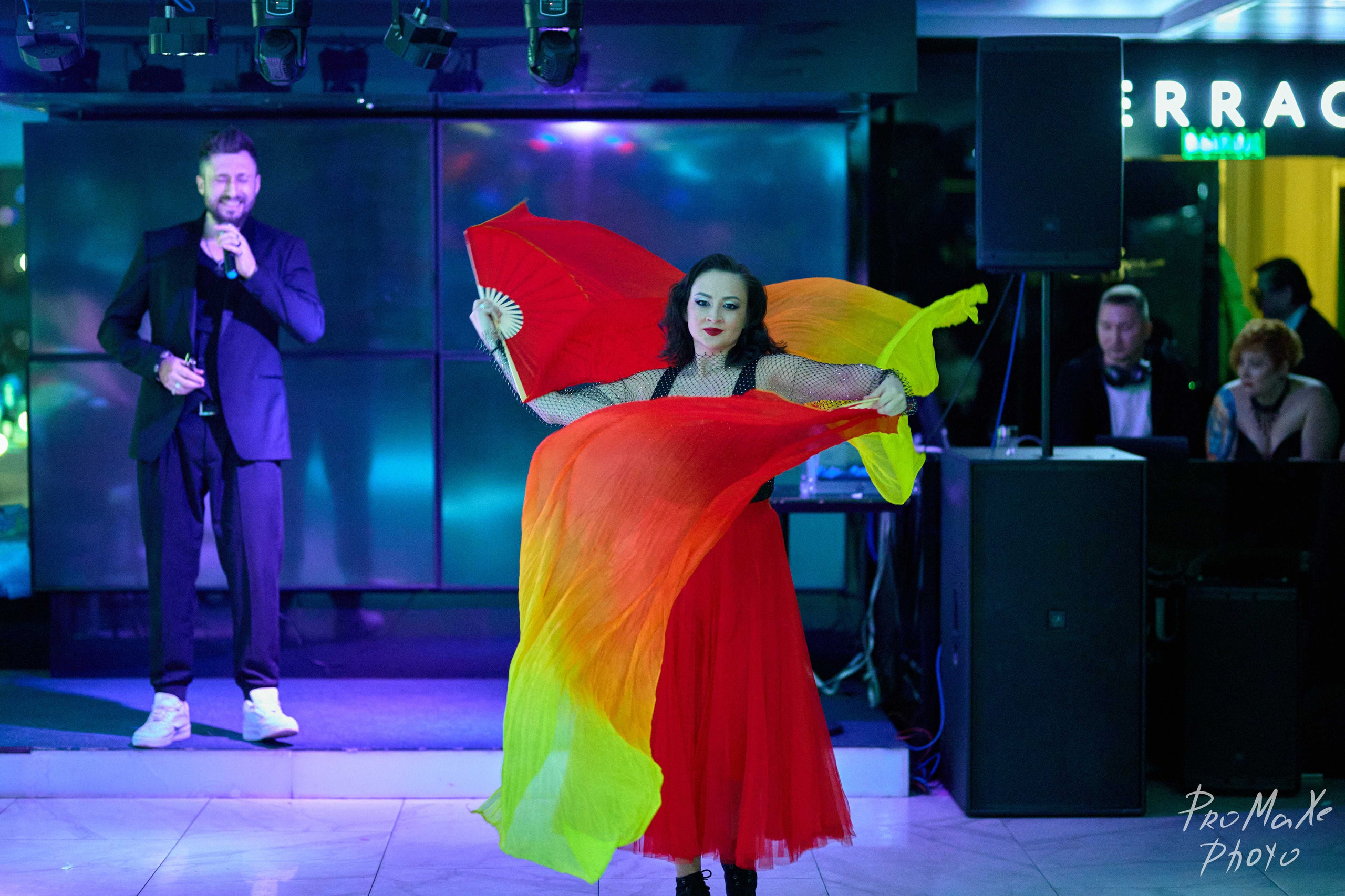 Зал КРАСА МАСС-МЕДИА ЧУВАШИИ. Владимир Суздалов (ProMaXe) — Портретный фотограф, тематические фотосессии в Чебоксарах