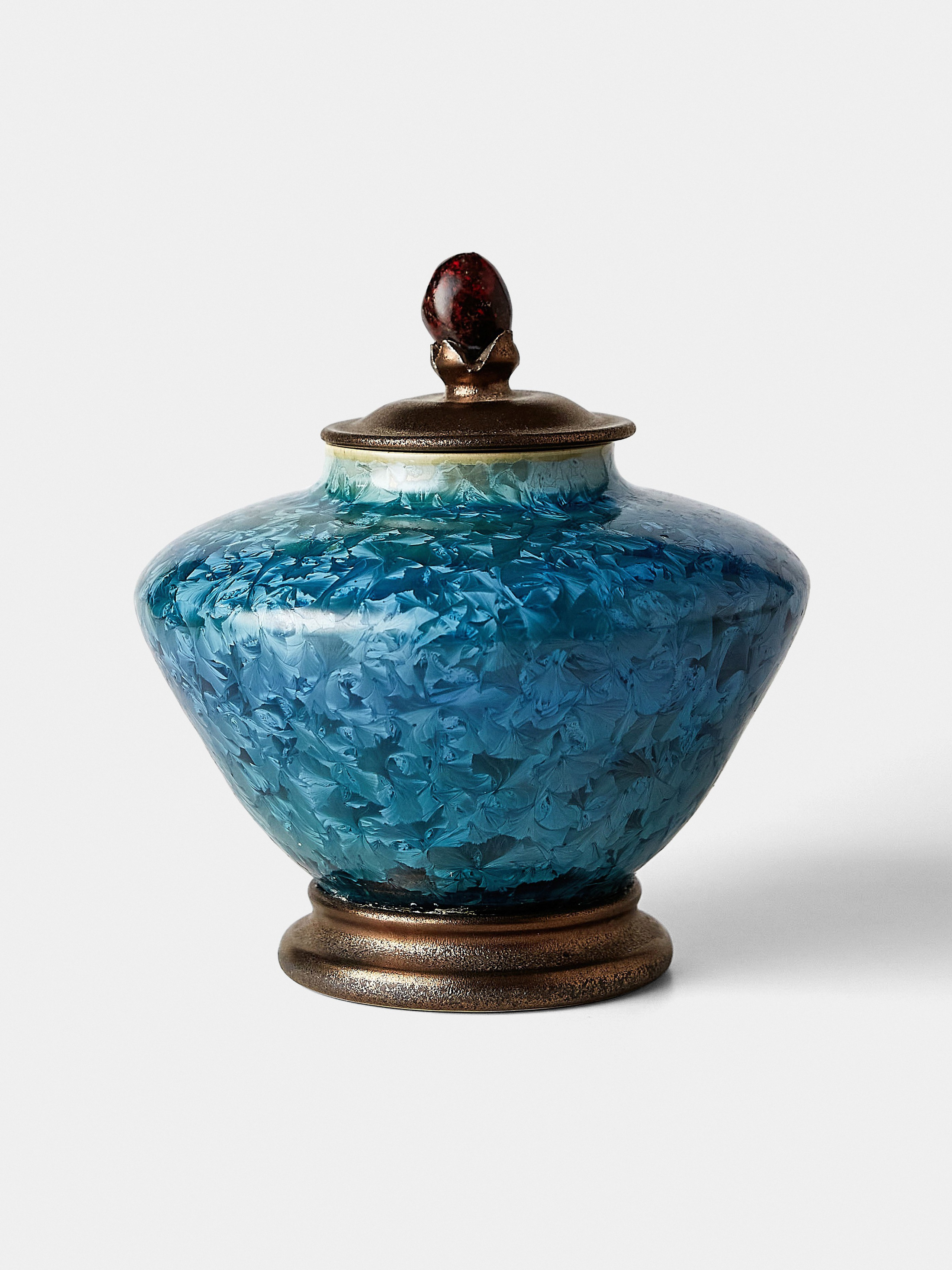 Предметная съемка на белом фоне. Коммерческий фотограф в Москве Павел Володин