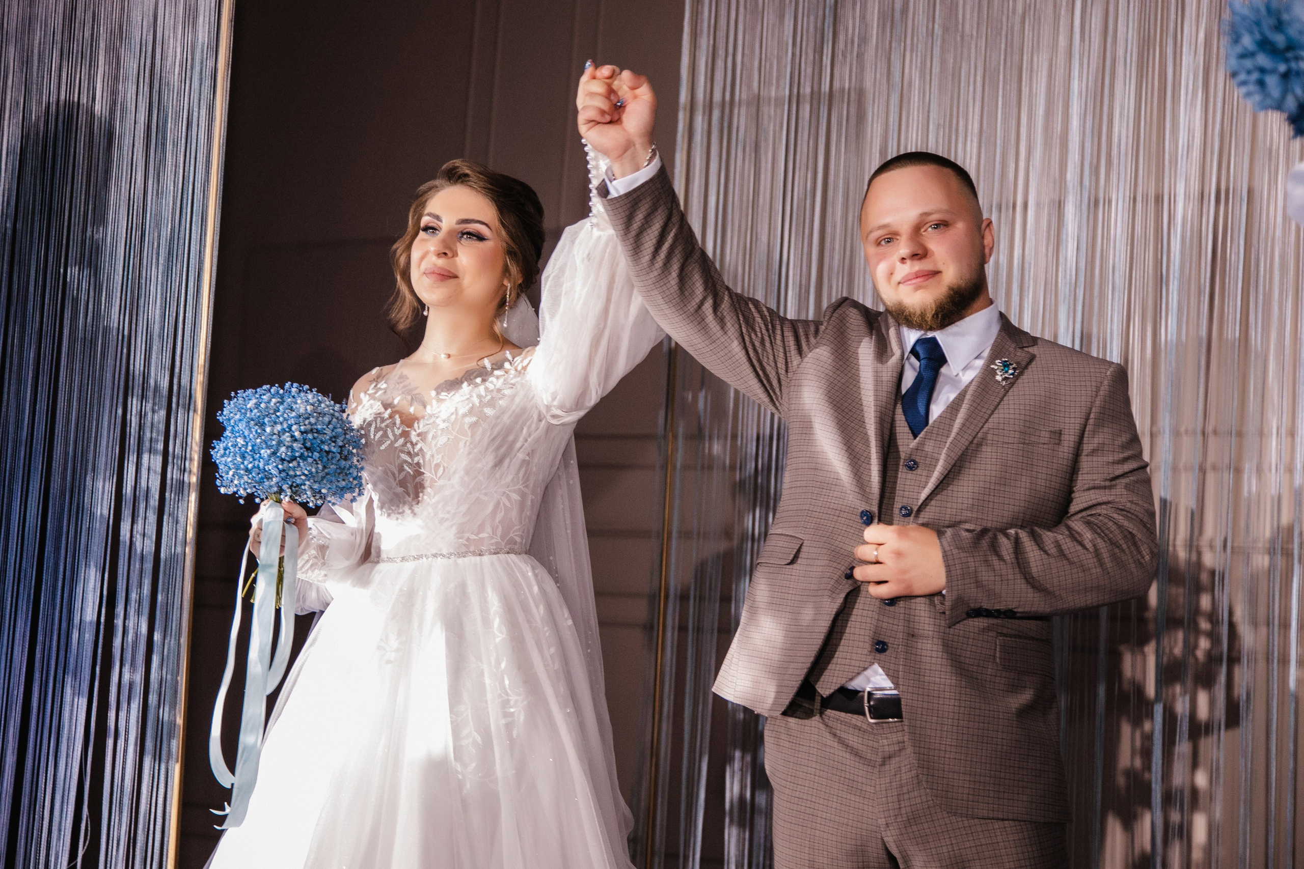 Карина + Глеб. Роман Урумбаев фотограф Нижневартовск