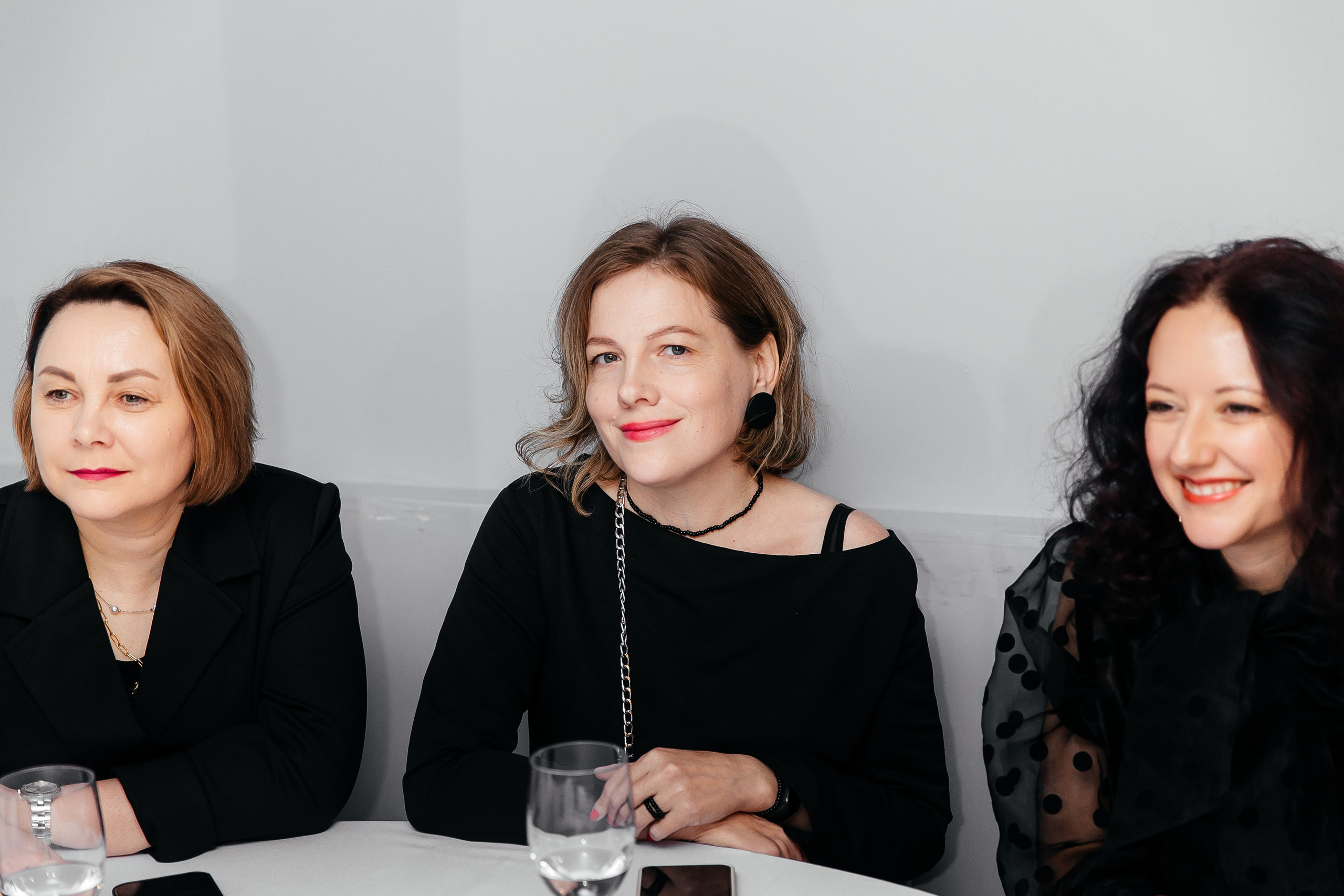 Фотозона+выступление спикеров. Фотограф в Красноярске Надежда Воскресенская