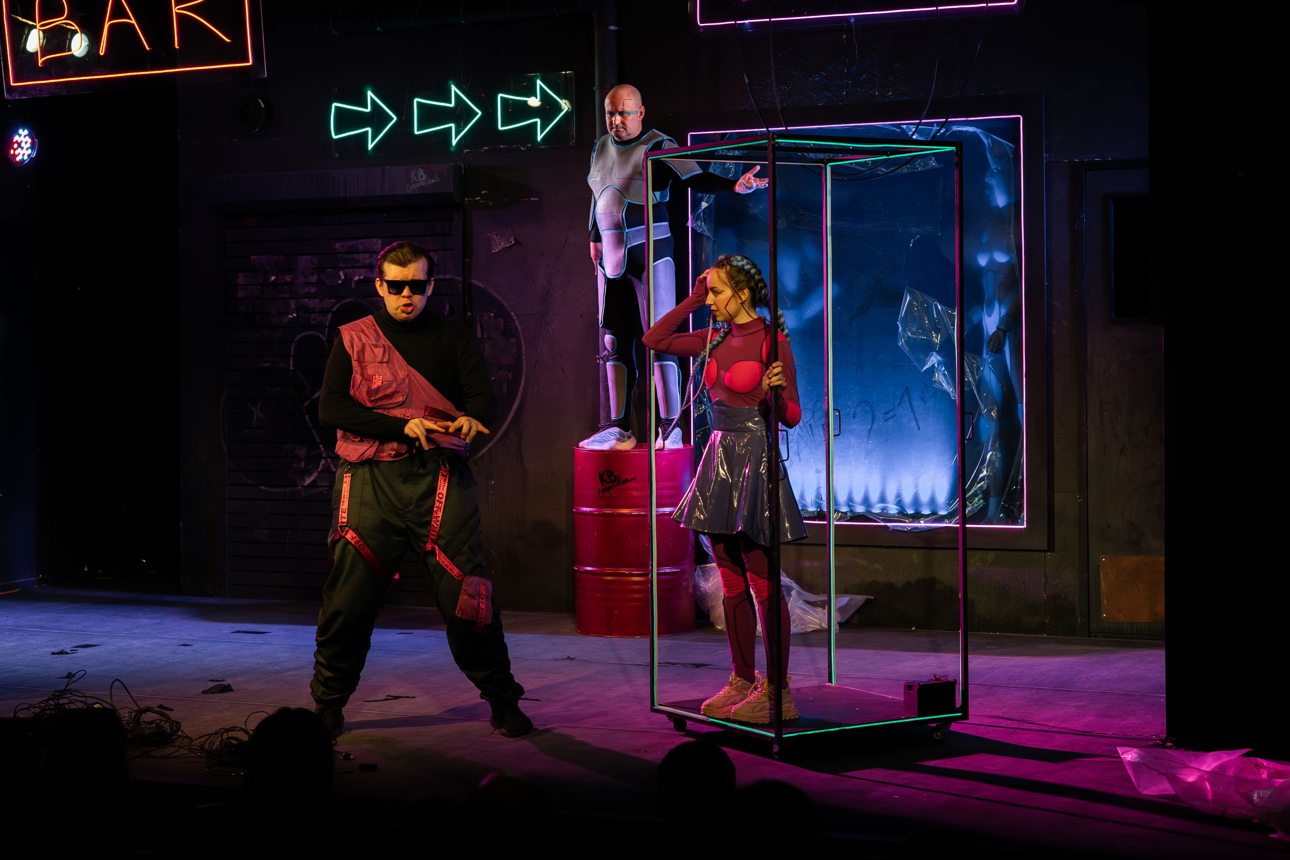 Театр Юного Зрителя «Буратино 2087». Кадр Плюс — Фотография с характером «Визуальный продюсер и фотограф Марк Файзулин»