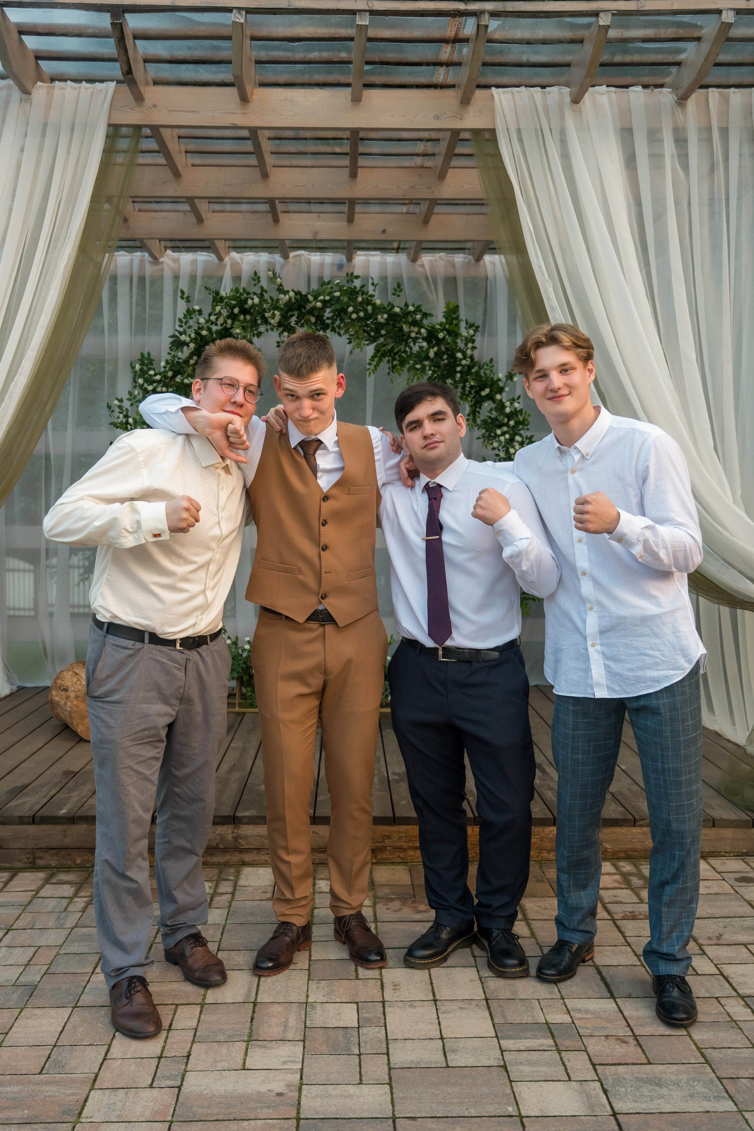 Данила & Олеся. Семейный и контент фотограф в Москве Alira