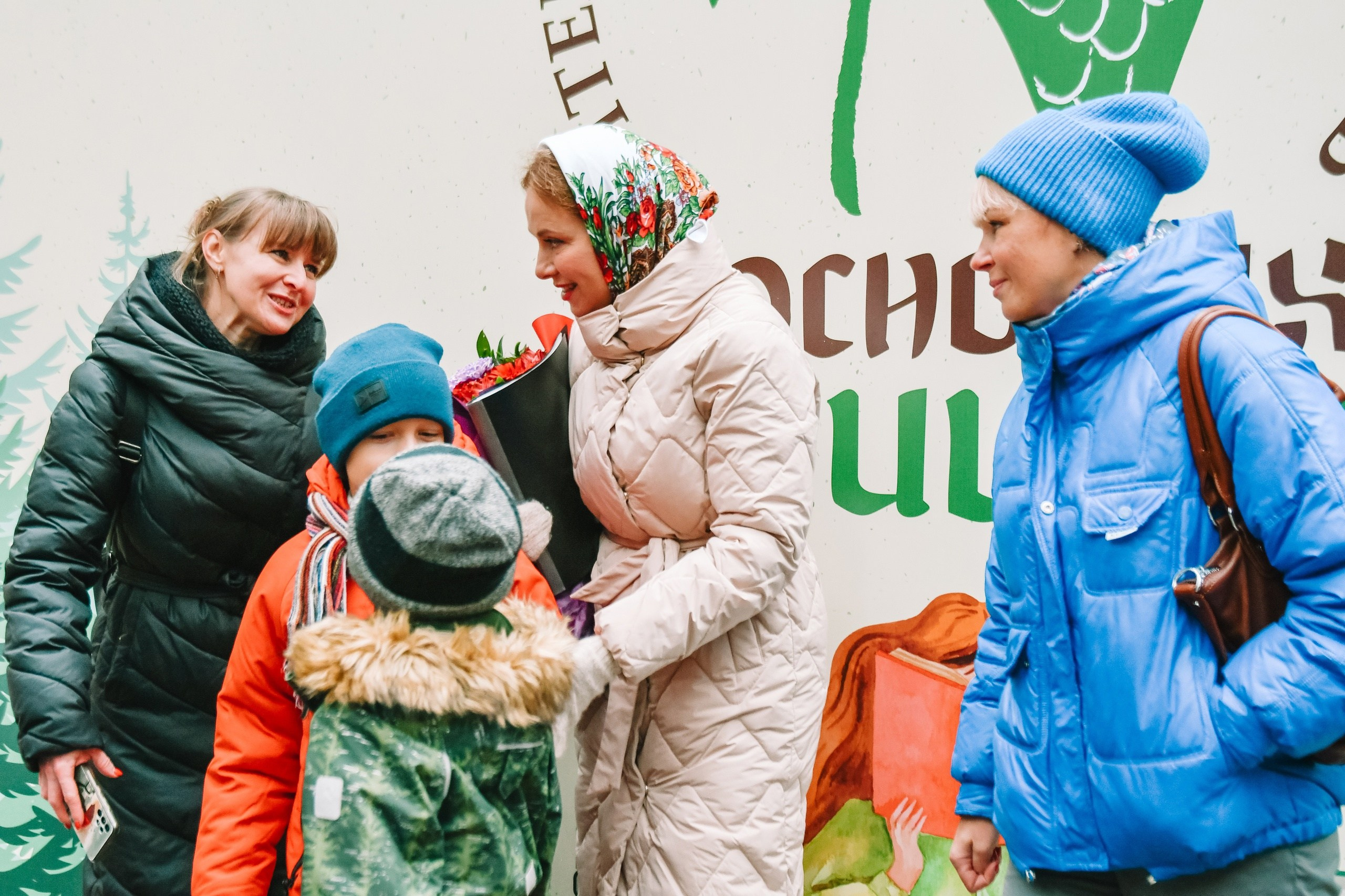 10 сосновых шишек. Kirillova Studio — мастерская декора и событий Юли Кирилловой