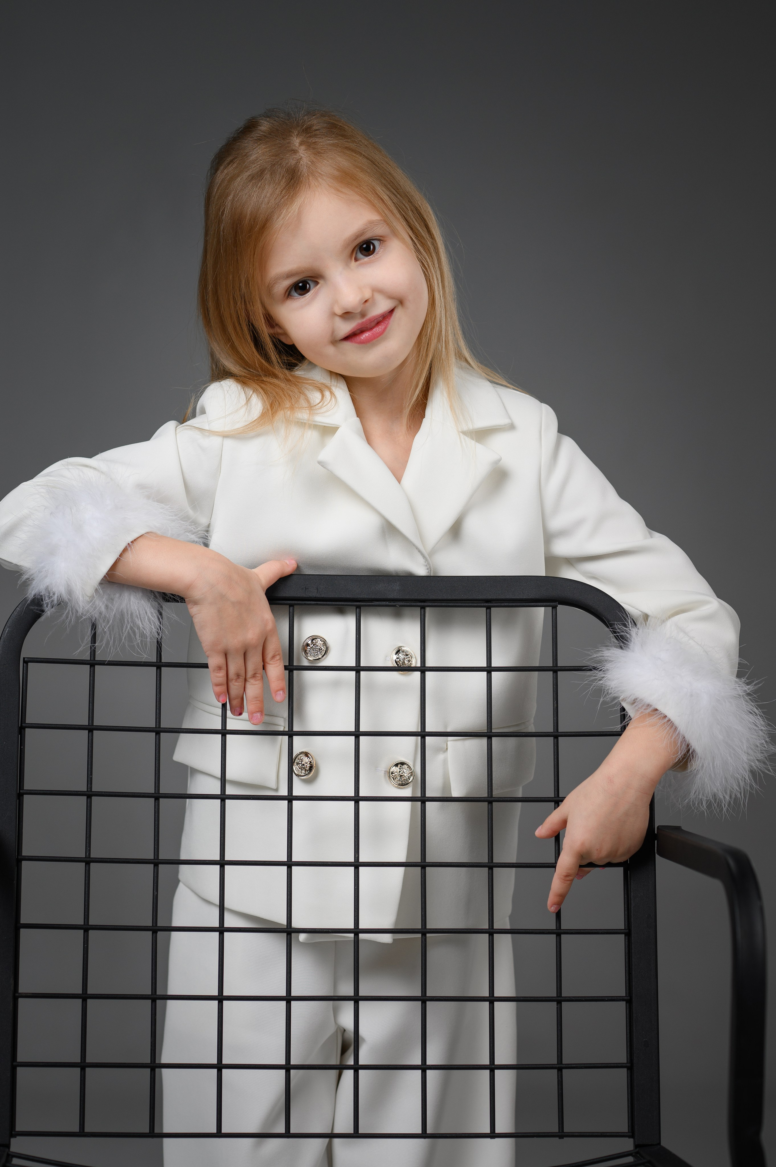 Стильная съёмка для маленькой красавицы. Свадебный фотограф Константинова Елена