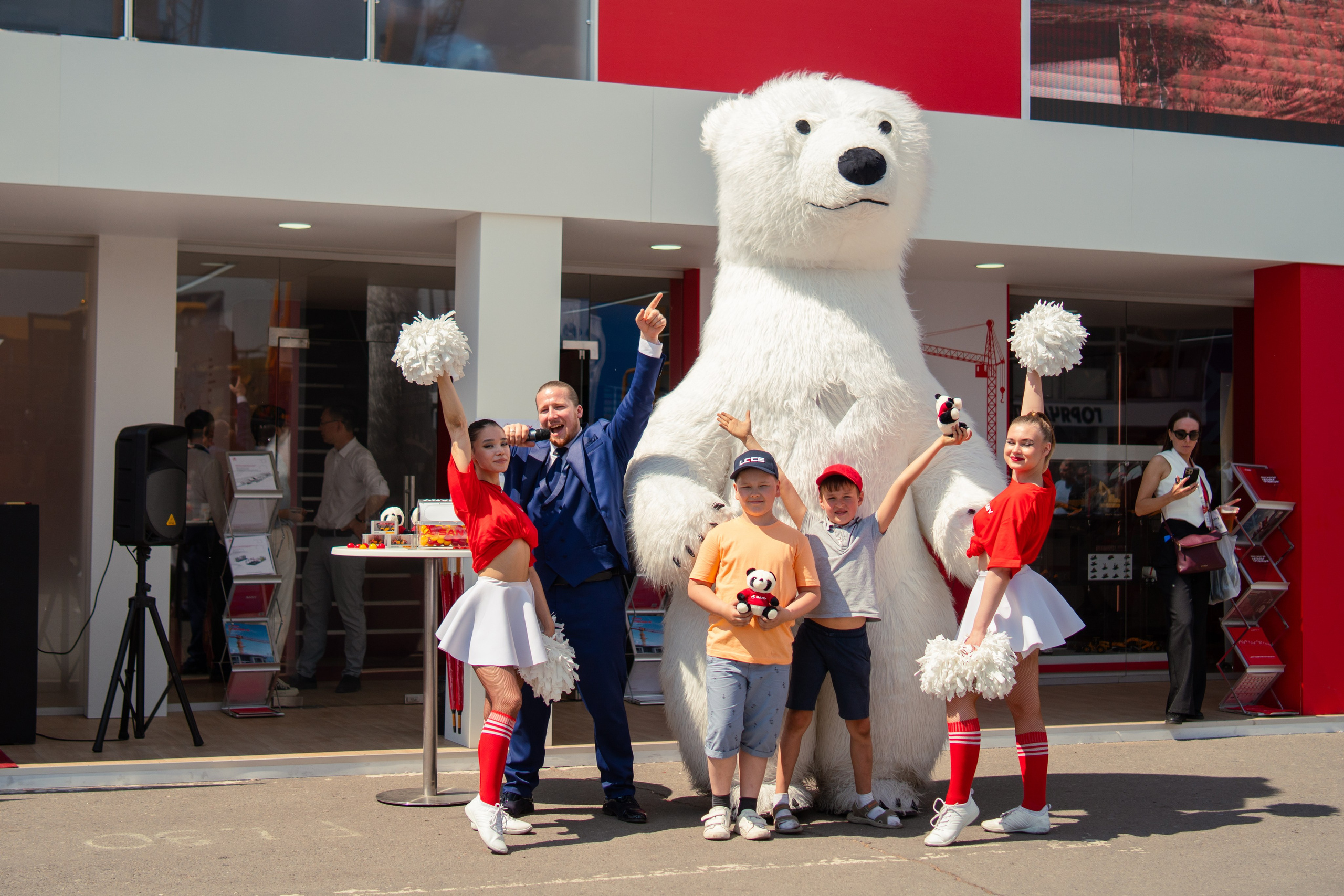 СТТ Expo 24-я международная выставка строительной техники и технологий в России. Фотограф / видеограф в Москве и Сочи Sofia Riversong