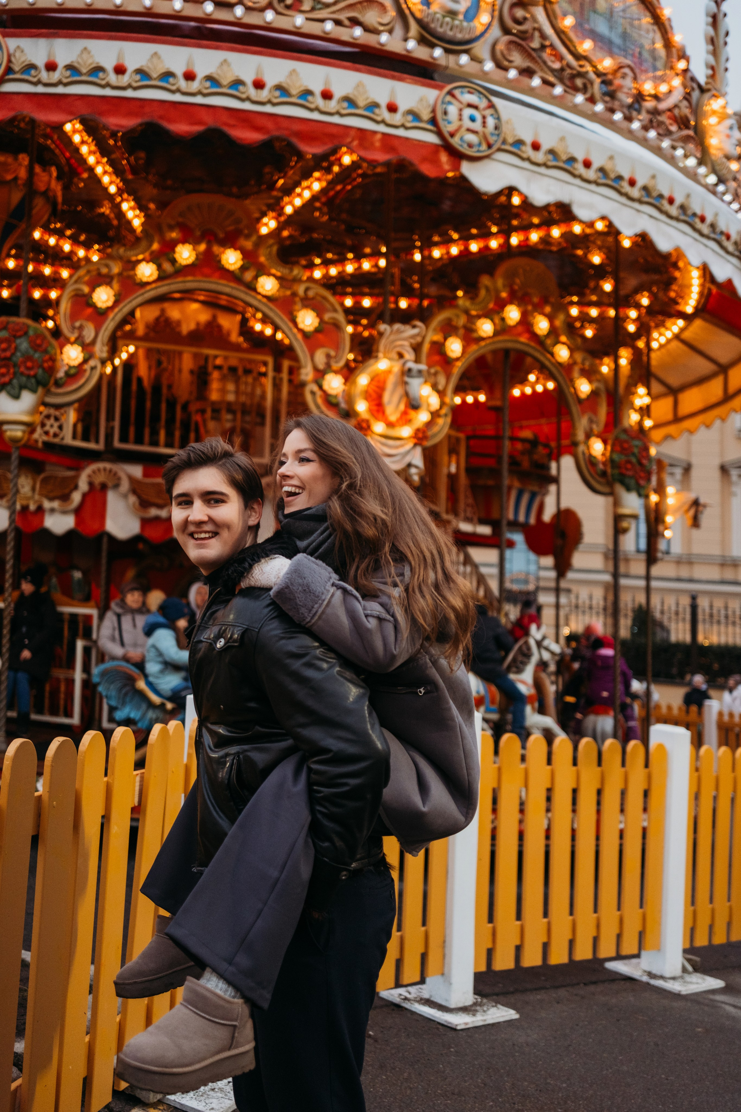 Аня и Даня: новогодняя прогулка. Семейный и детский фотограф в Санкт-Петербурге