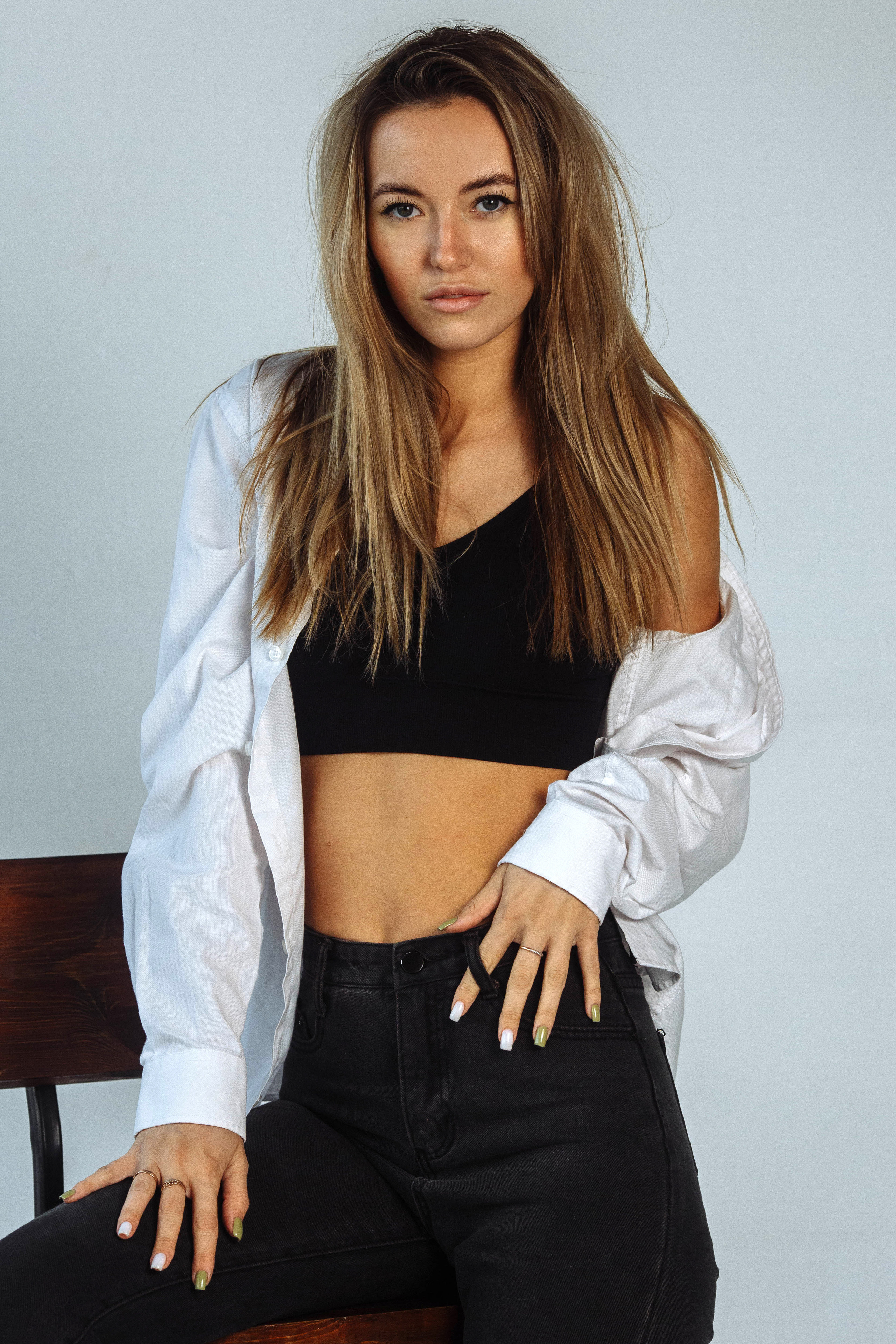 Оля. Главная