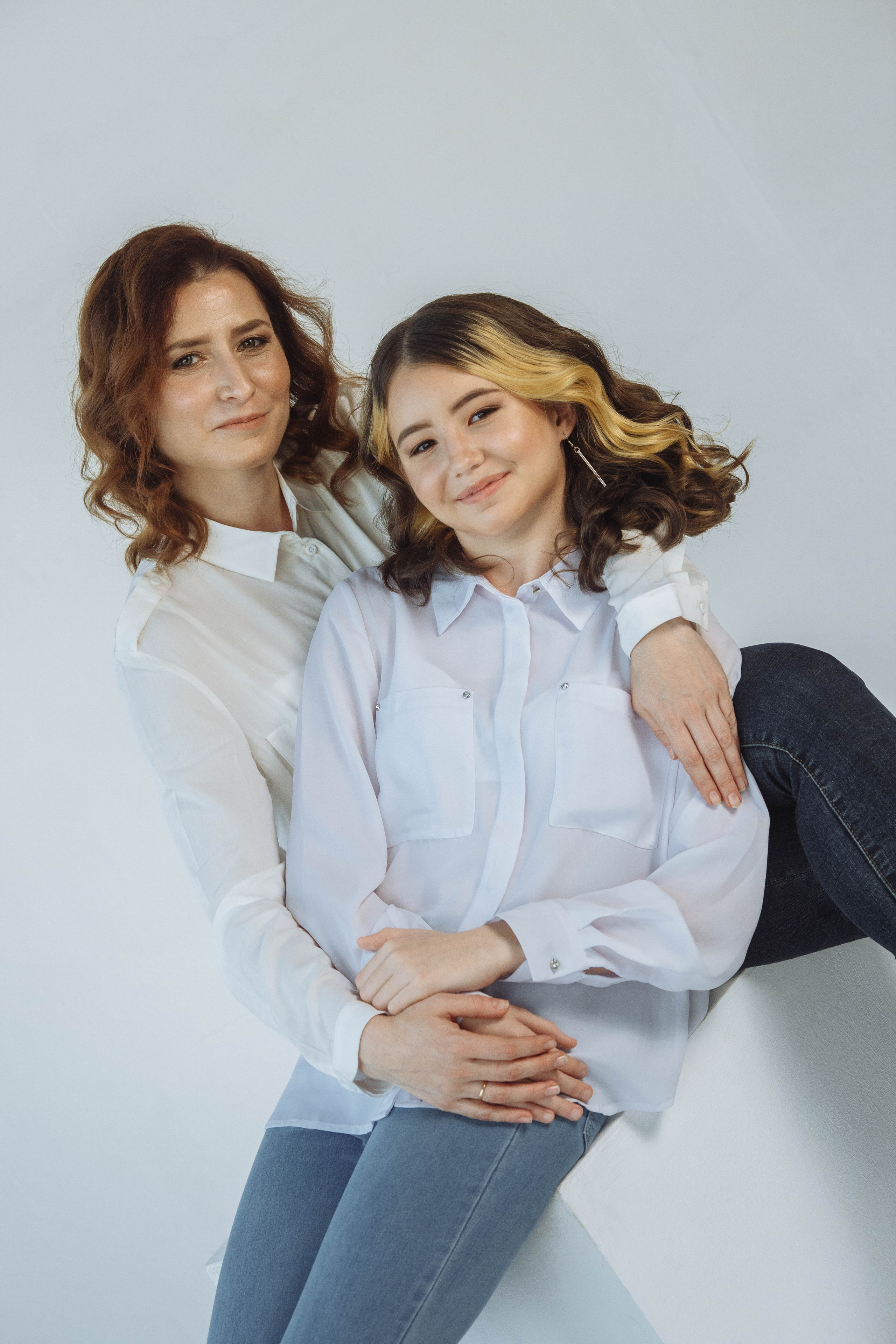 Мама и дочь. Главная