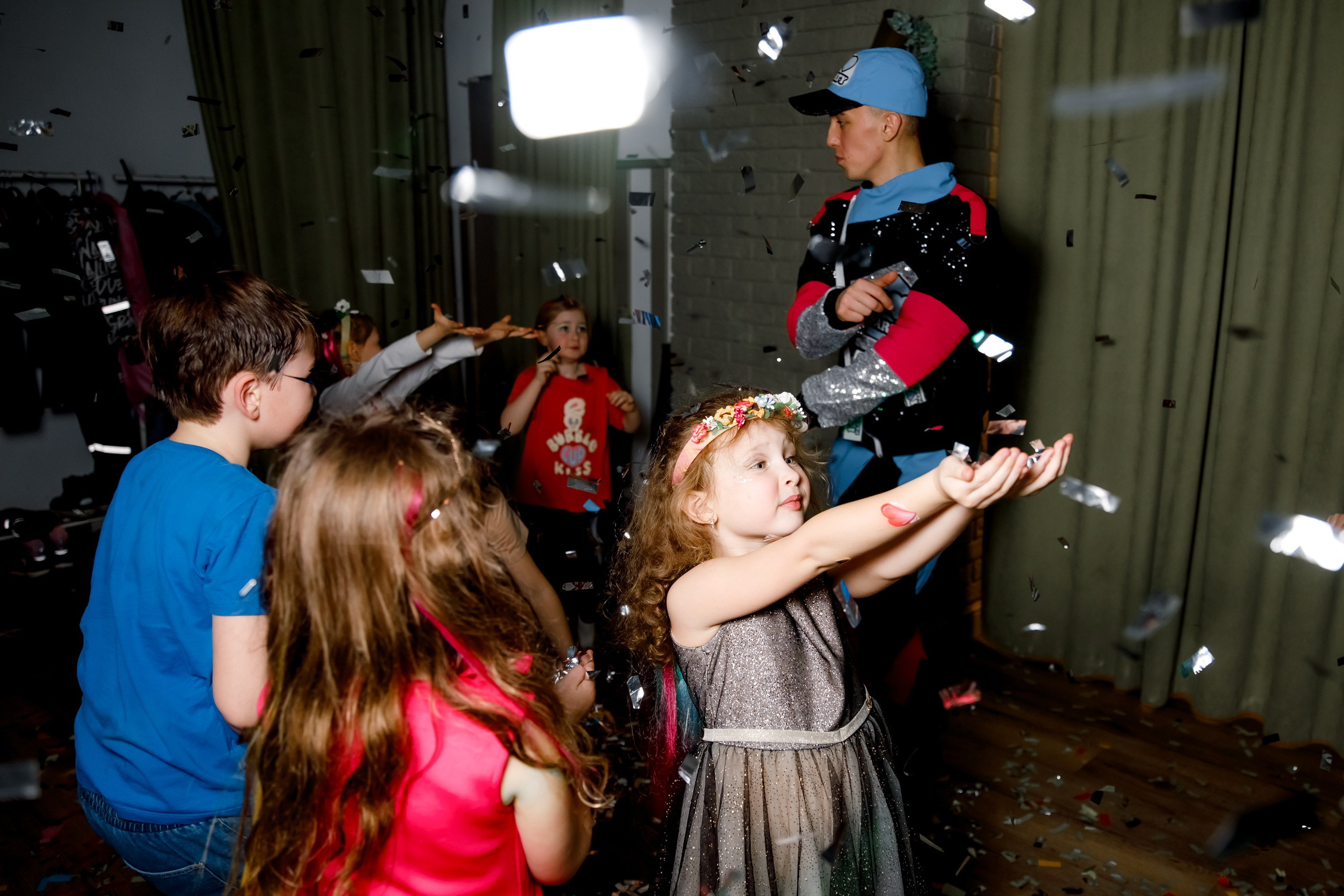 День рождение Камилы. Главная