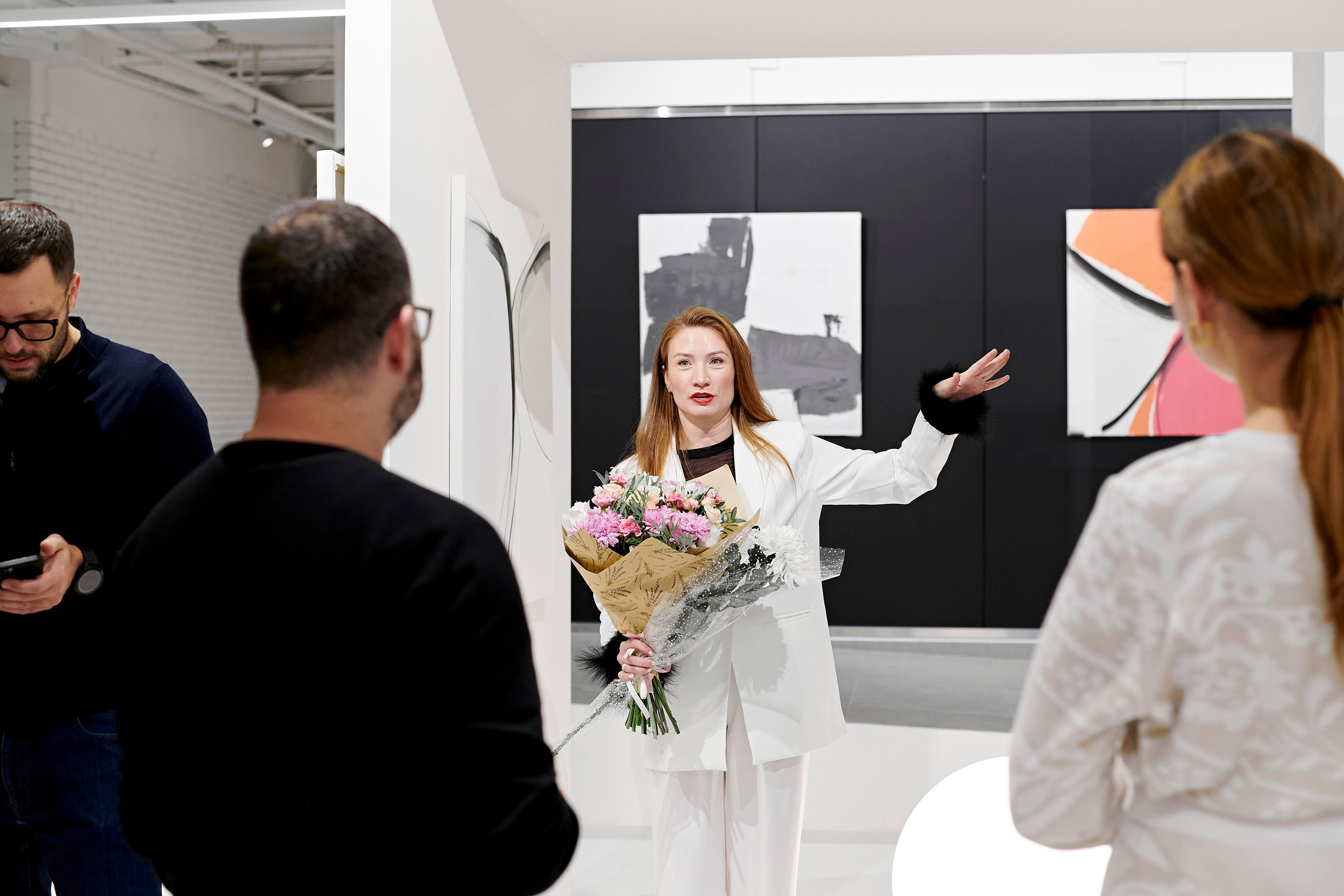 The Holst. Выставка Юлии Остапенко. Фотограф Постольник Дарья