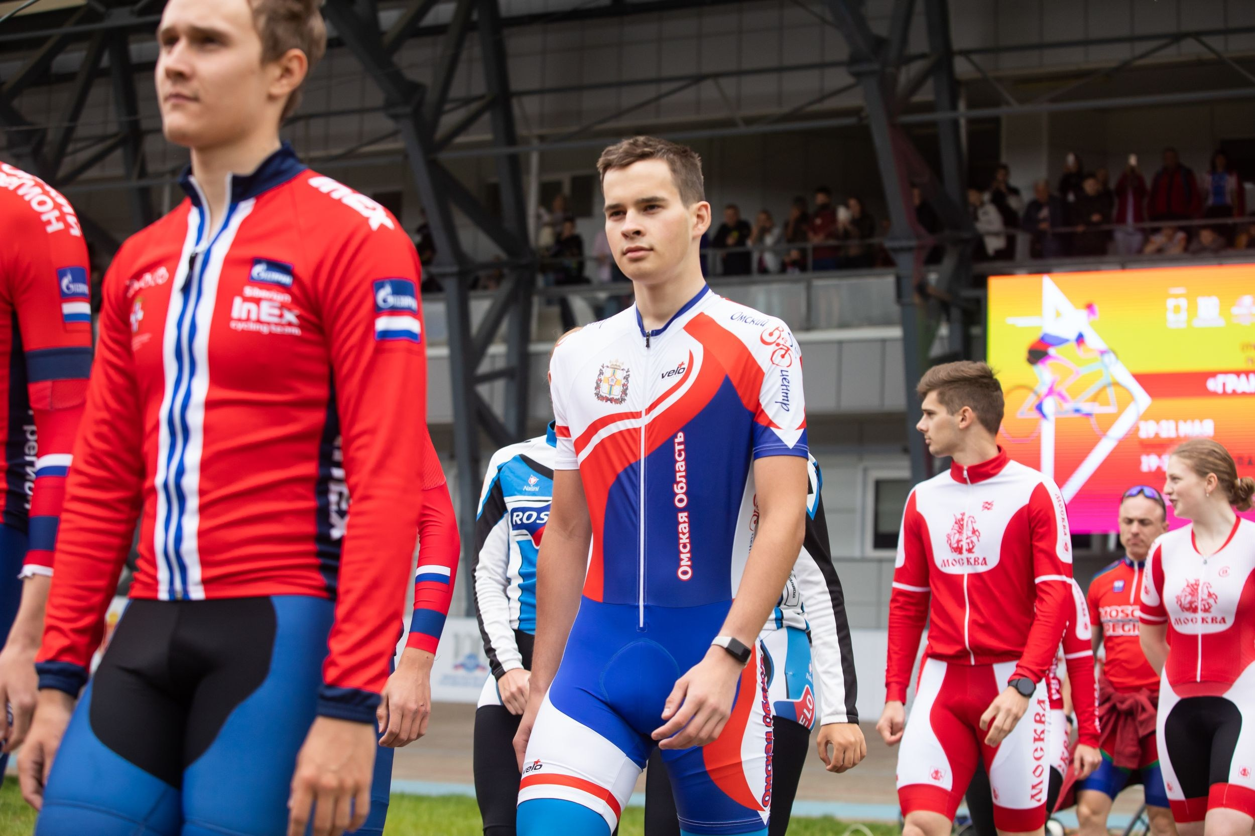 Соревнования по велоспорту «Большой приз Тулы» (19 мая 2023). Репортажный фотограф Алексей Пирязев