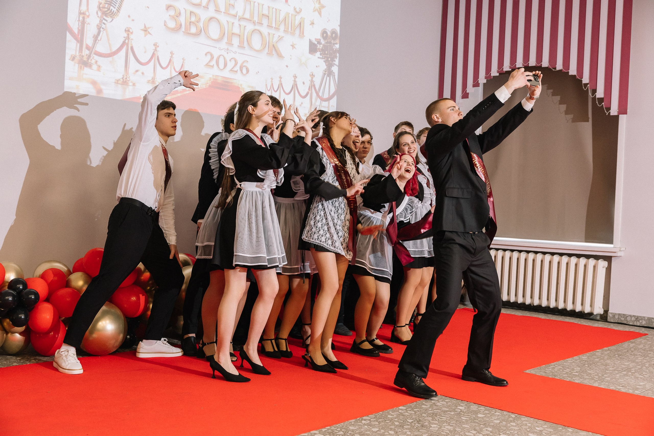 Выпускной/последний звонок. Школьный и женский фотограф в Новосибирске Оксана Чумакова