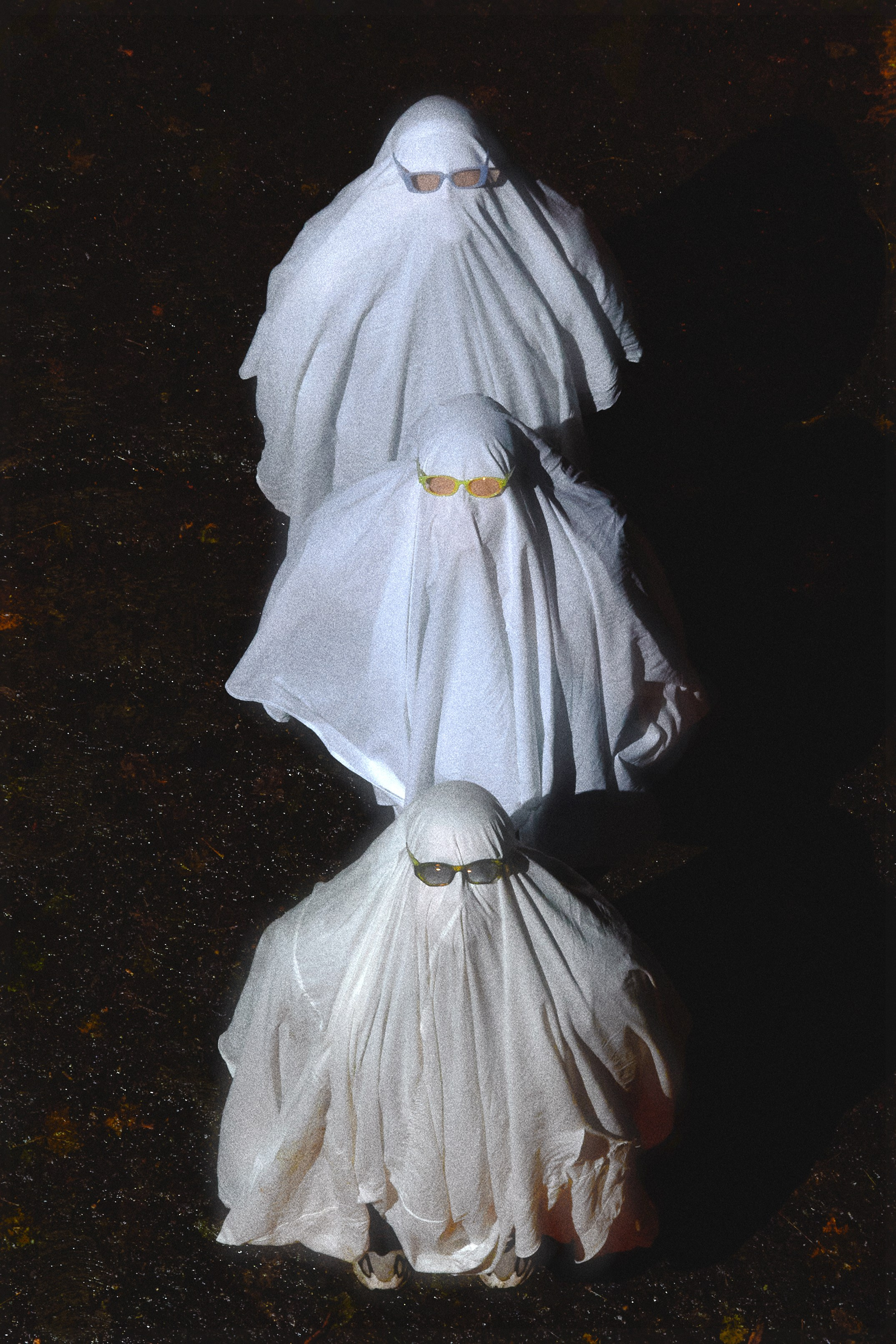 Tears falling down at the patry // 31.10. Simpleand1