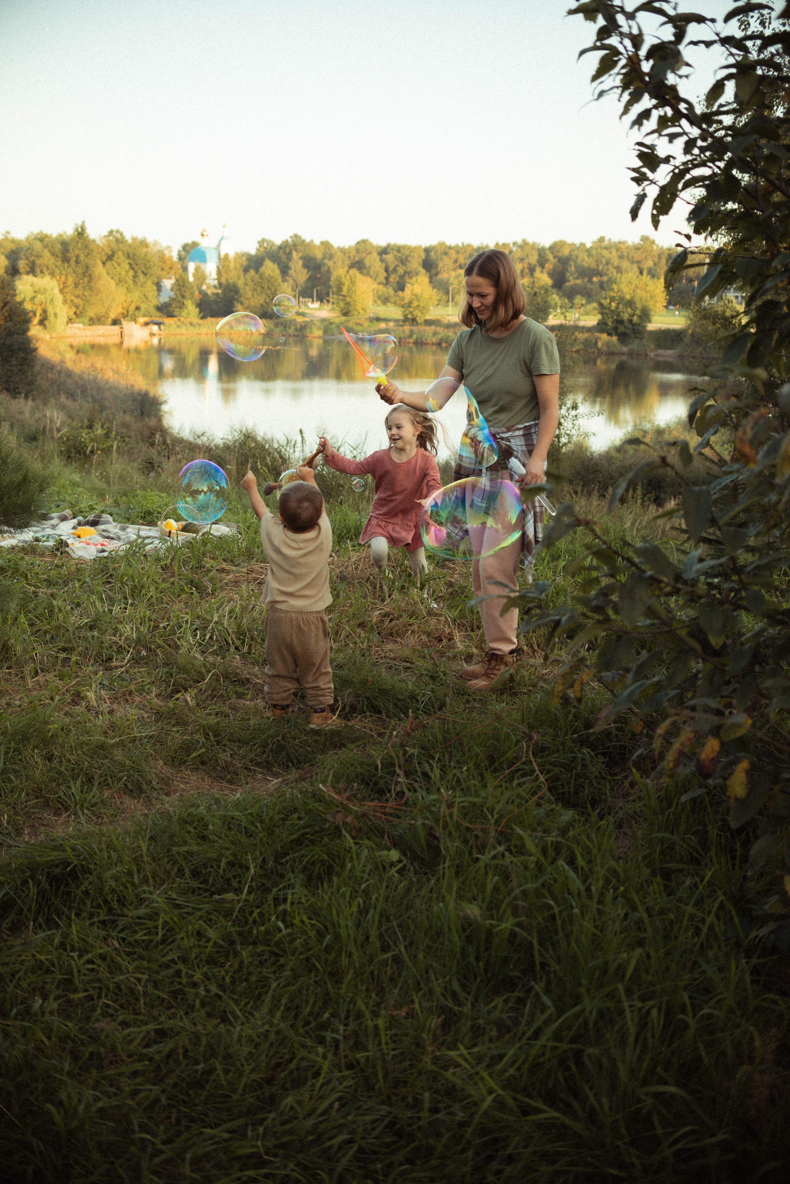 Семейная фотосессия на природе. Семейный фотограф в Железнодорожном Масаева Елена