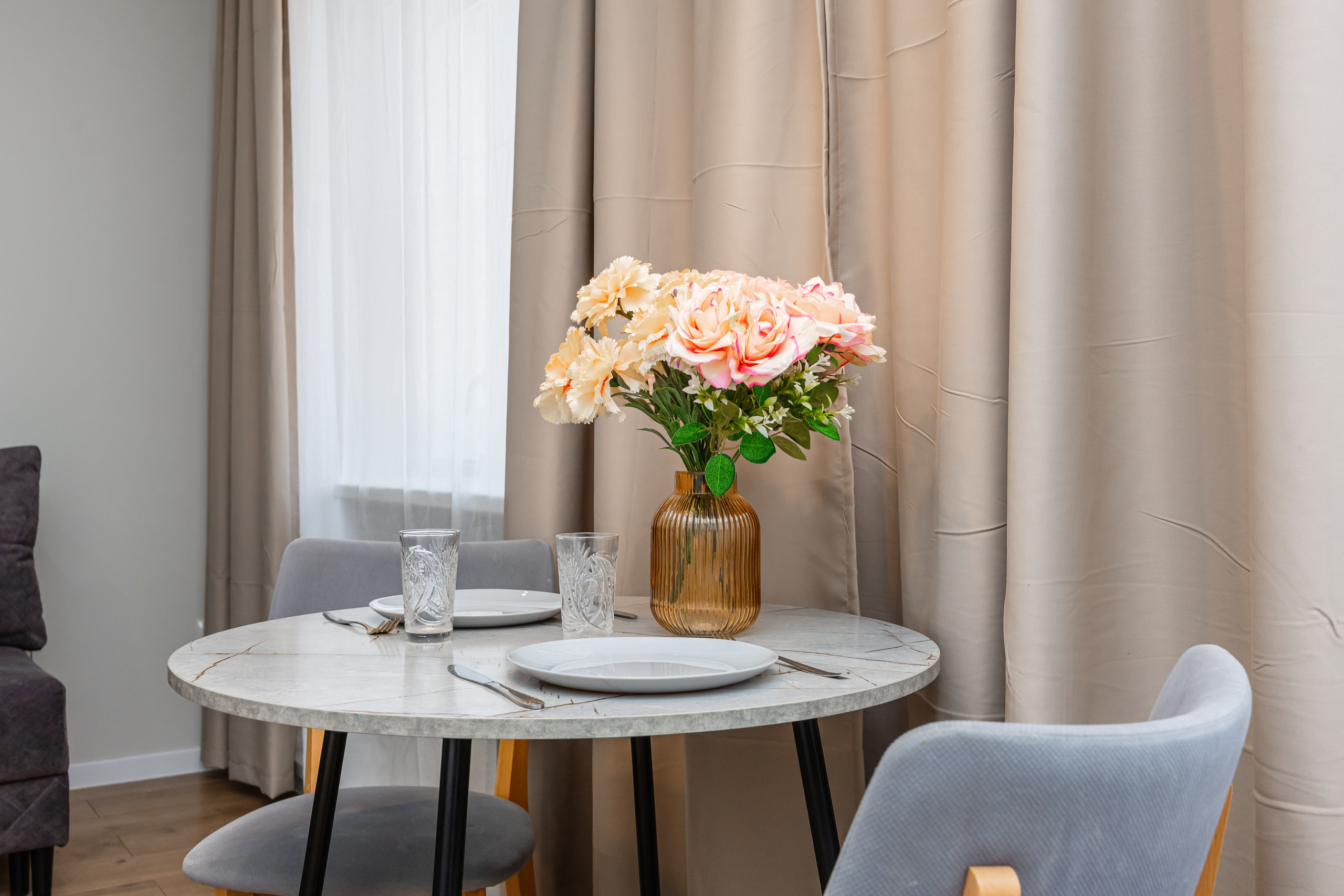 Риэлторская съёмка. Фотограф и видеограф в Улан-Удэ: Аюна Габагуева и Артём Шаханов