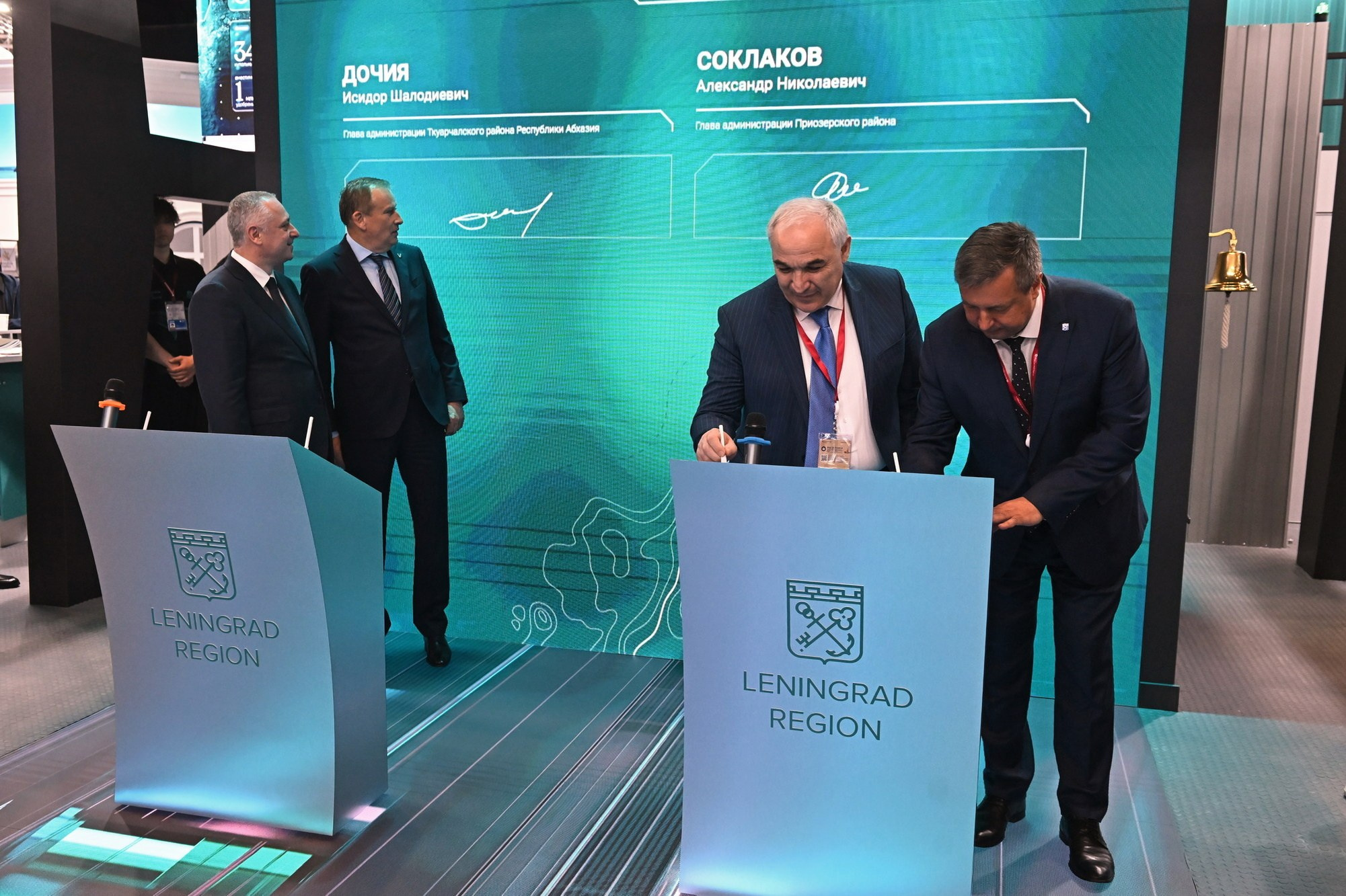 Между охраной и протоколом: как сделать кадр, когда снимаешь глав государств. Документальный фотограф Сергей Вдовин