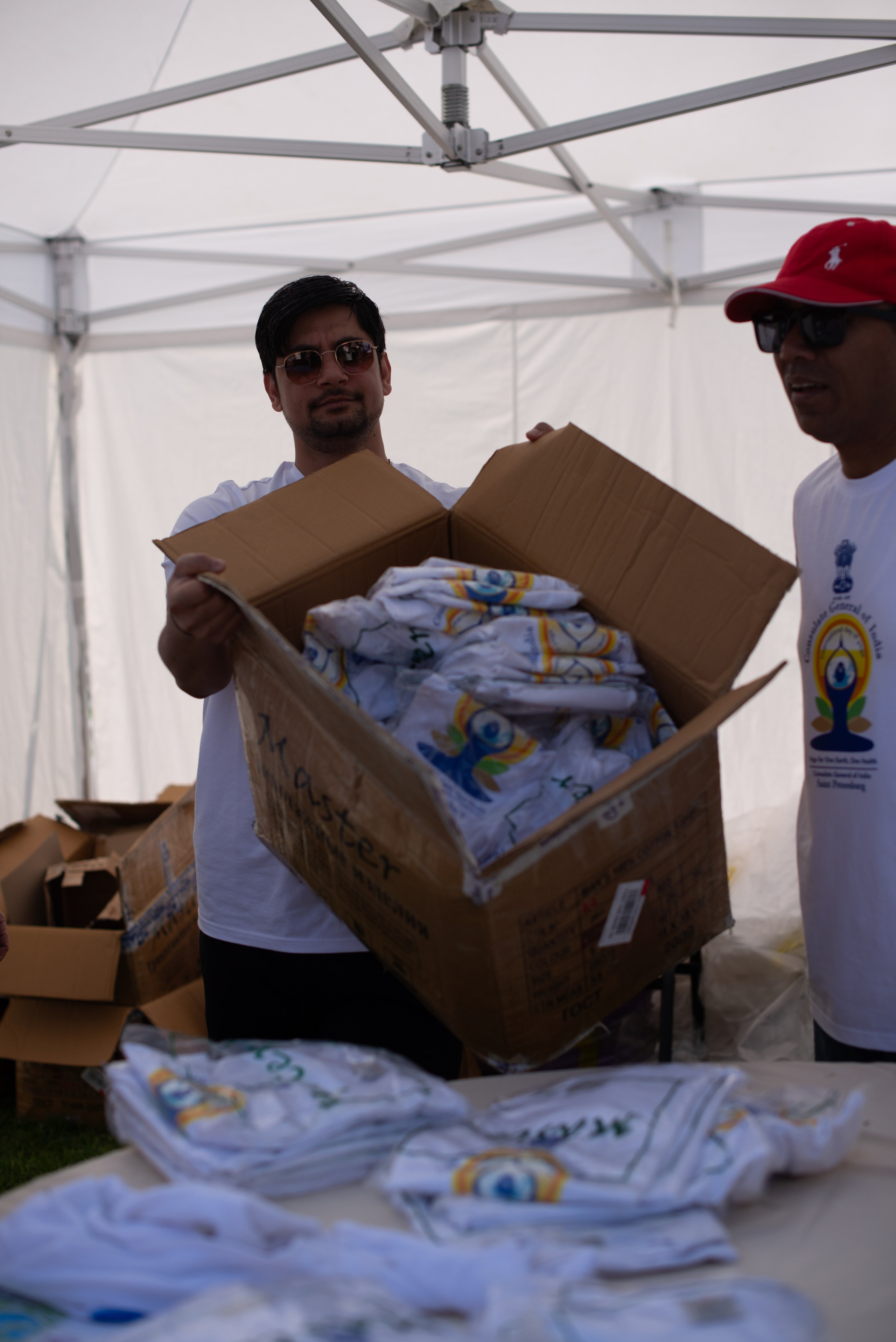 Посмотри День Йоги Санкт- Петербург 2025. Victoria Radjevna Репортажный Фотограф — Видеограф Москва • Санкт-Петербург