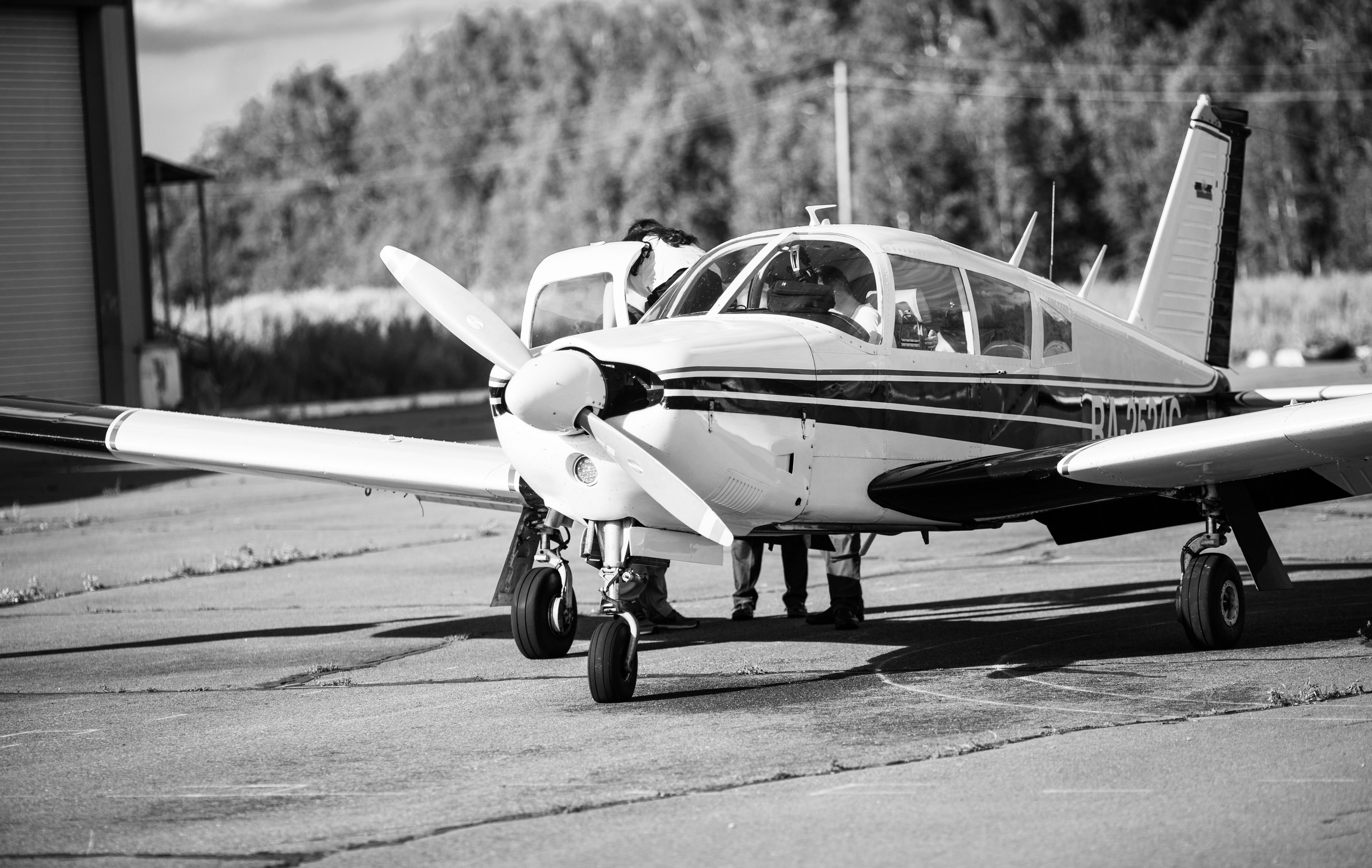УЗСТ- Корпоративный тимбилдинг на аэродроме. Репортажный и свадебный фотограф в Челябинске Елисеев Павел
