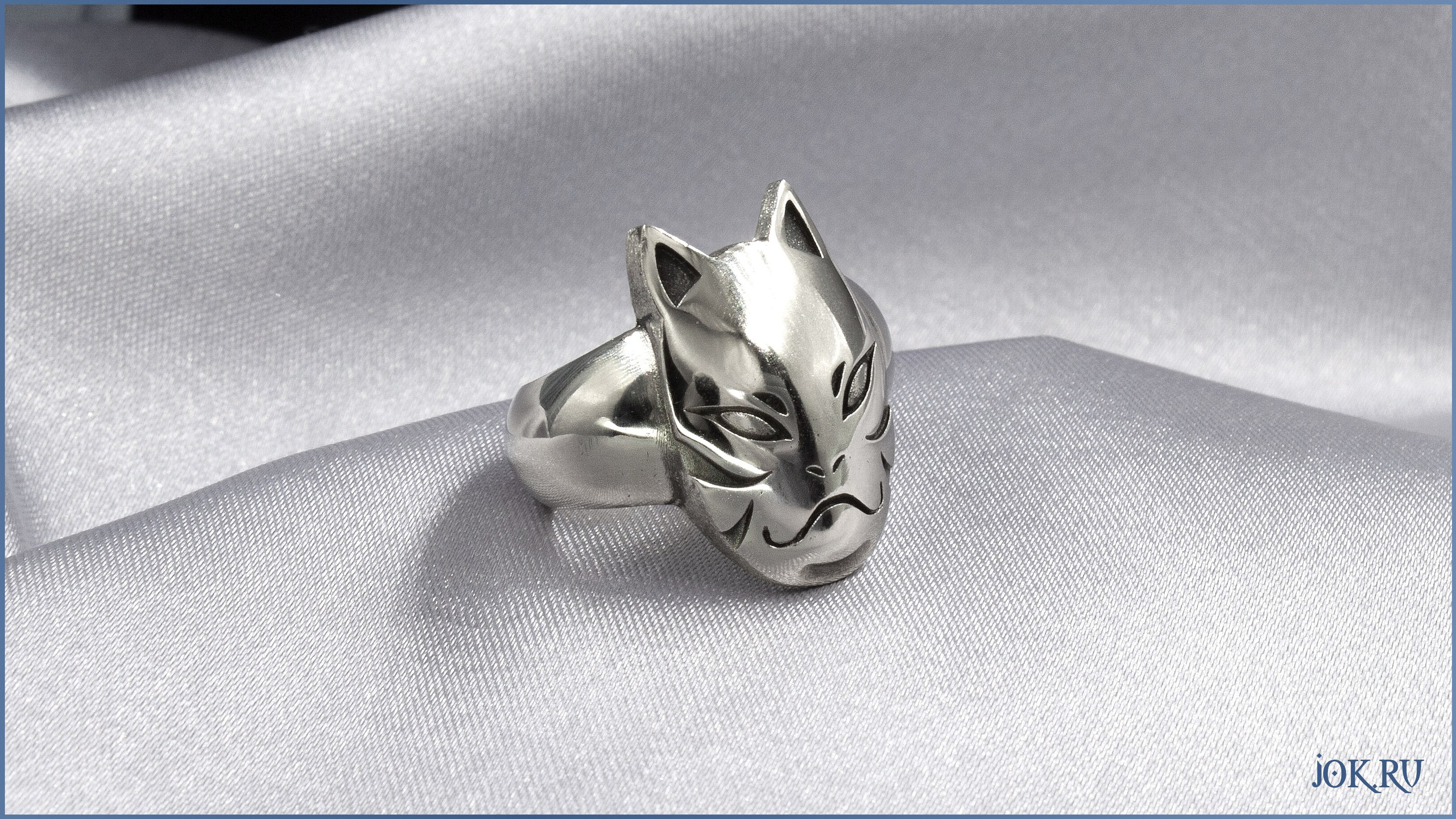 Перстень маска "Кицунэ" в магазине Joker-studio. Кольцо изготовлено из аргентана. Маска японской лисы одна из самых распространенных в мире аксессуаров.