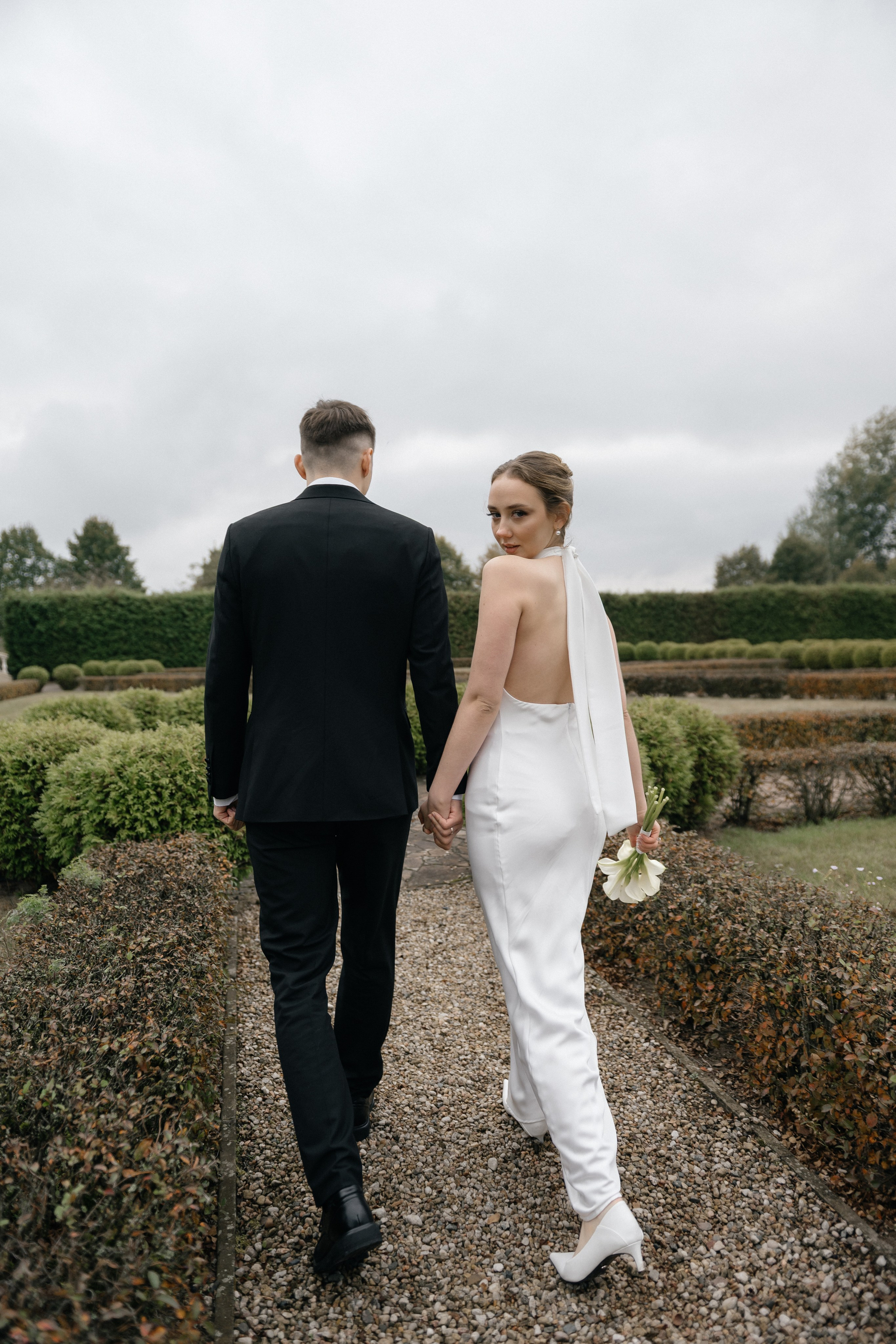 Wedding day in Martinique Bar. Wedding PHOTOGRAPHER Andrew Vnukov