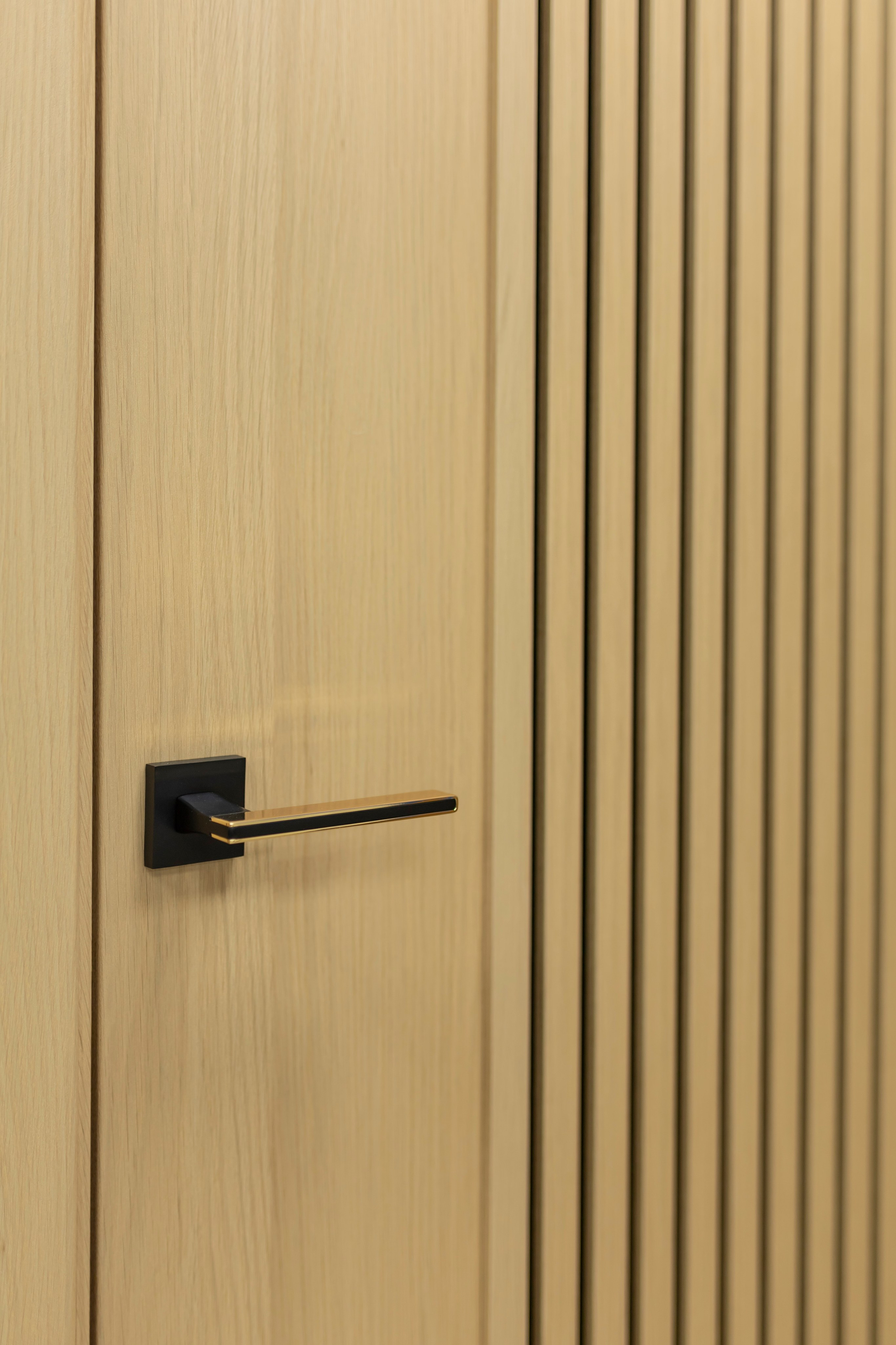 Фотосессия салона дверей. Интерьерный, предметный и контент фотограф в Иркутске Наталья Карпова