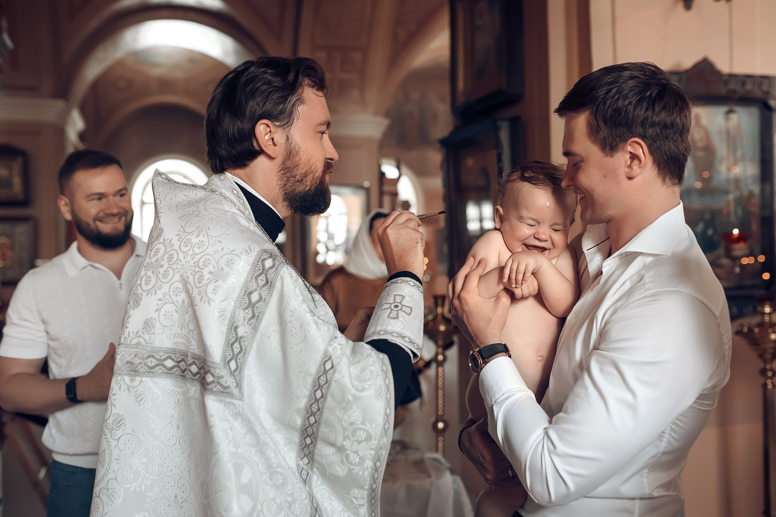 Фотограф на таинство крещения и венчание в храмах Москвы и MO. Moscow_CPC