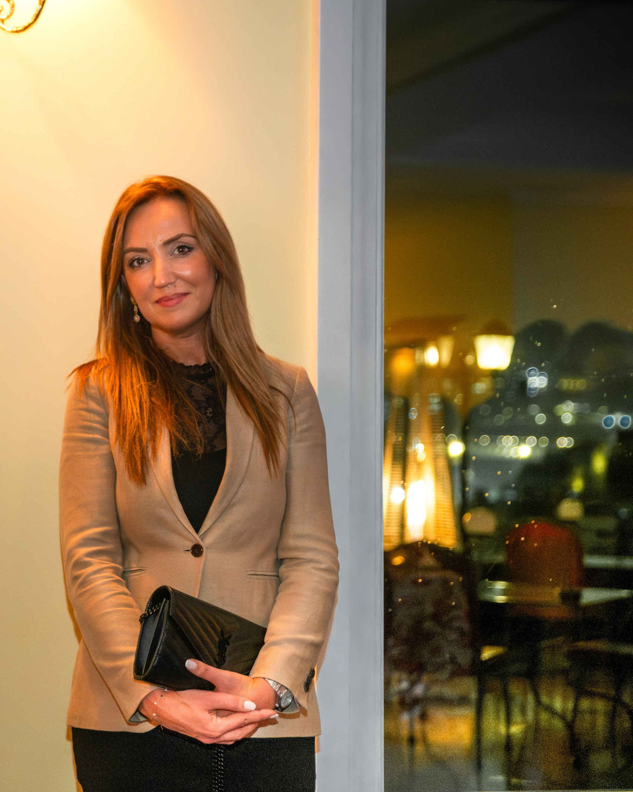 EUGÉNIO CAMPOS IN YEATMAN. Anastasiia Antoniuk portrait, family and couple photographer, Portugal