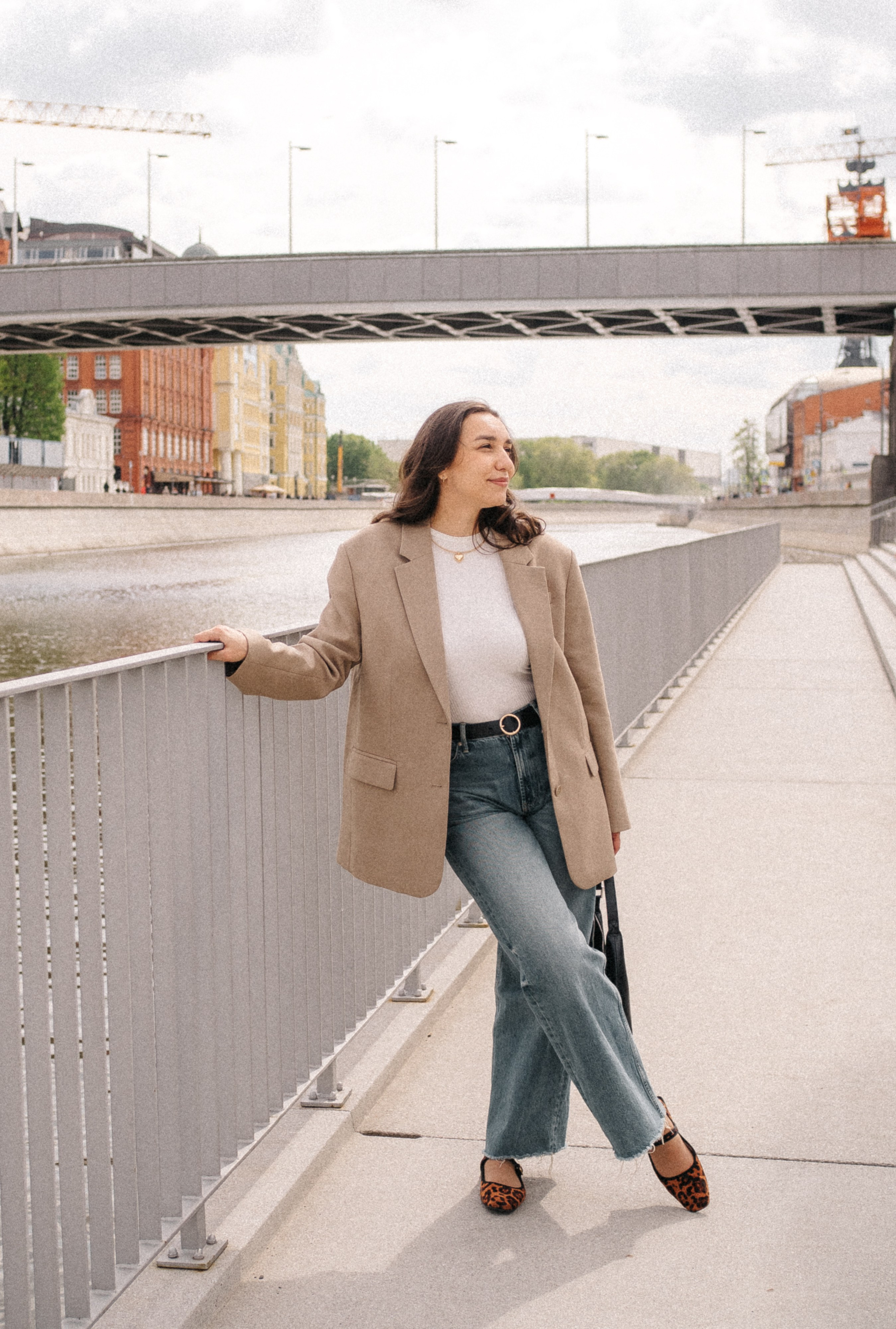 Весенняя прогулка в центре Москвы с Сашей. Фотограф-стилист в Москве Юлия Герман