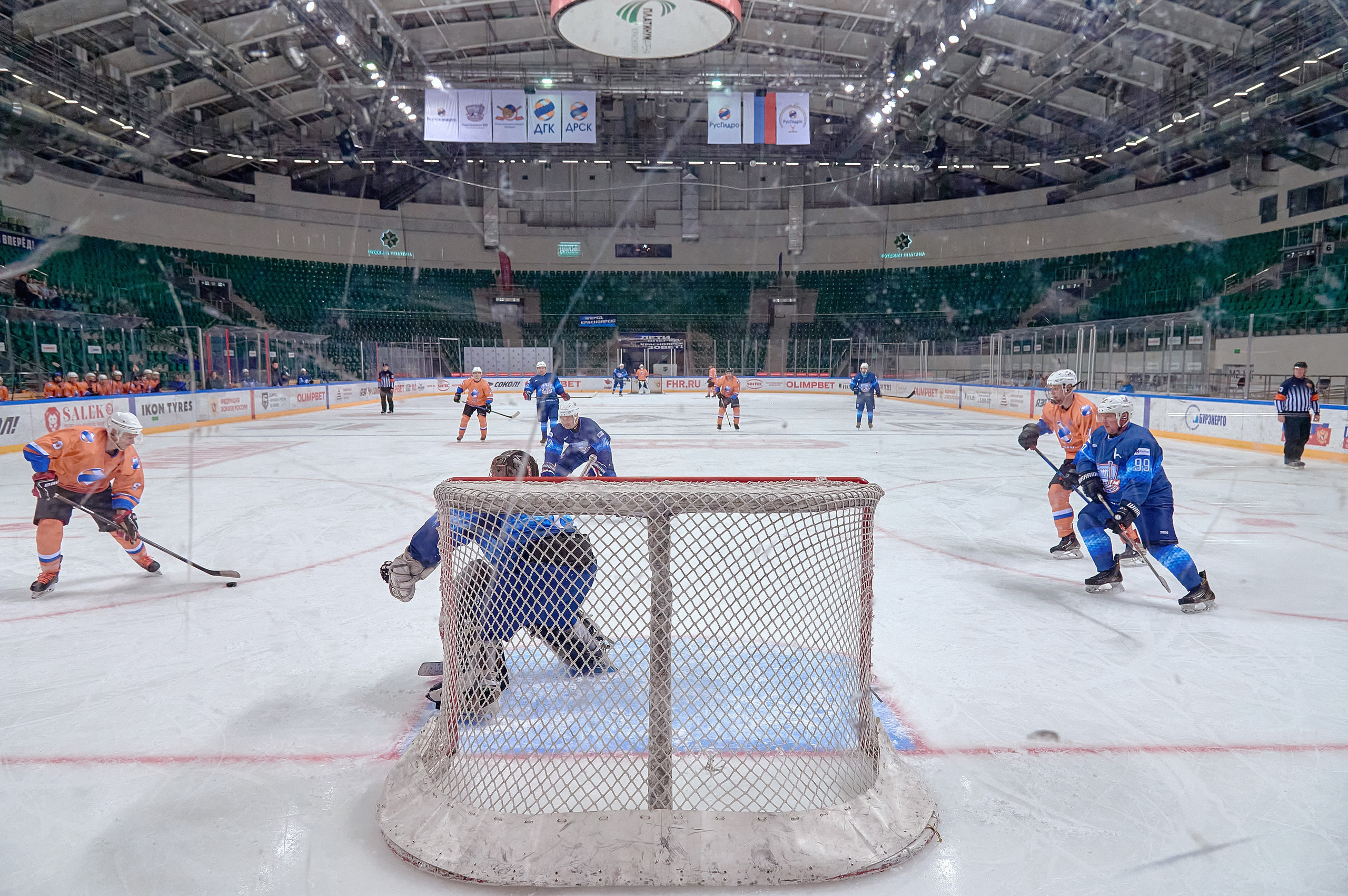 Платинум Арена — Хоккей — РусГидро. Фотограф Яковлев Роман — Красноярск