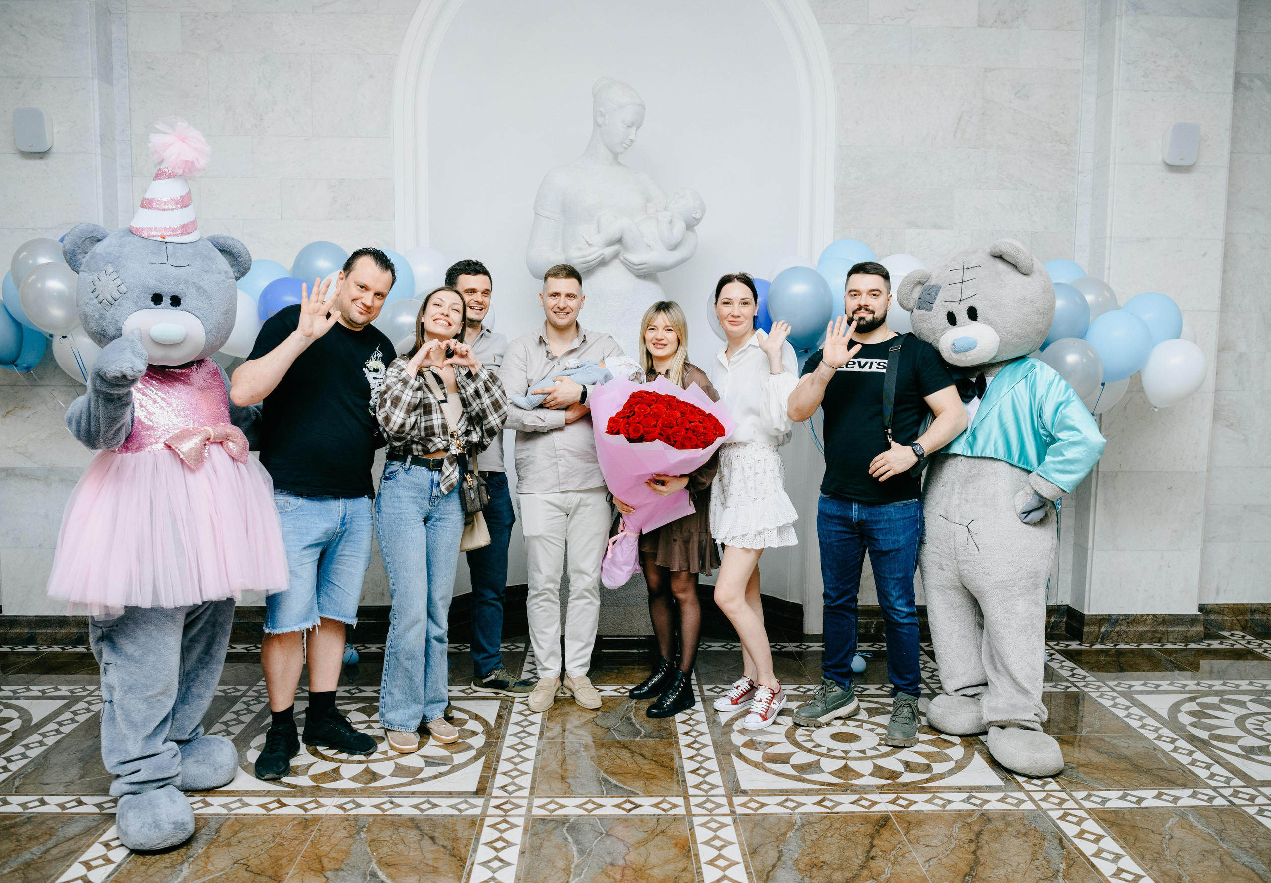 Выписка Владимира. Снегиревка. Фотограф на выписку из роддома в Москве и МО
