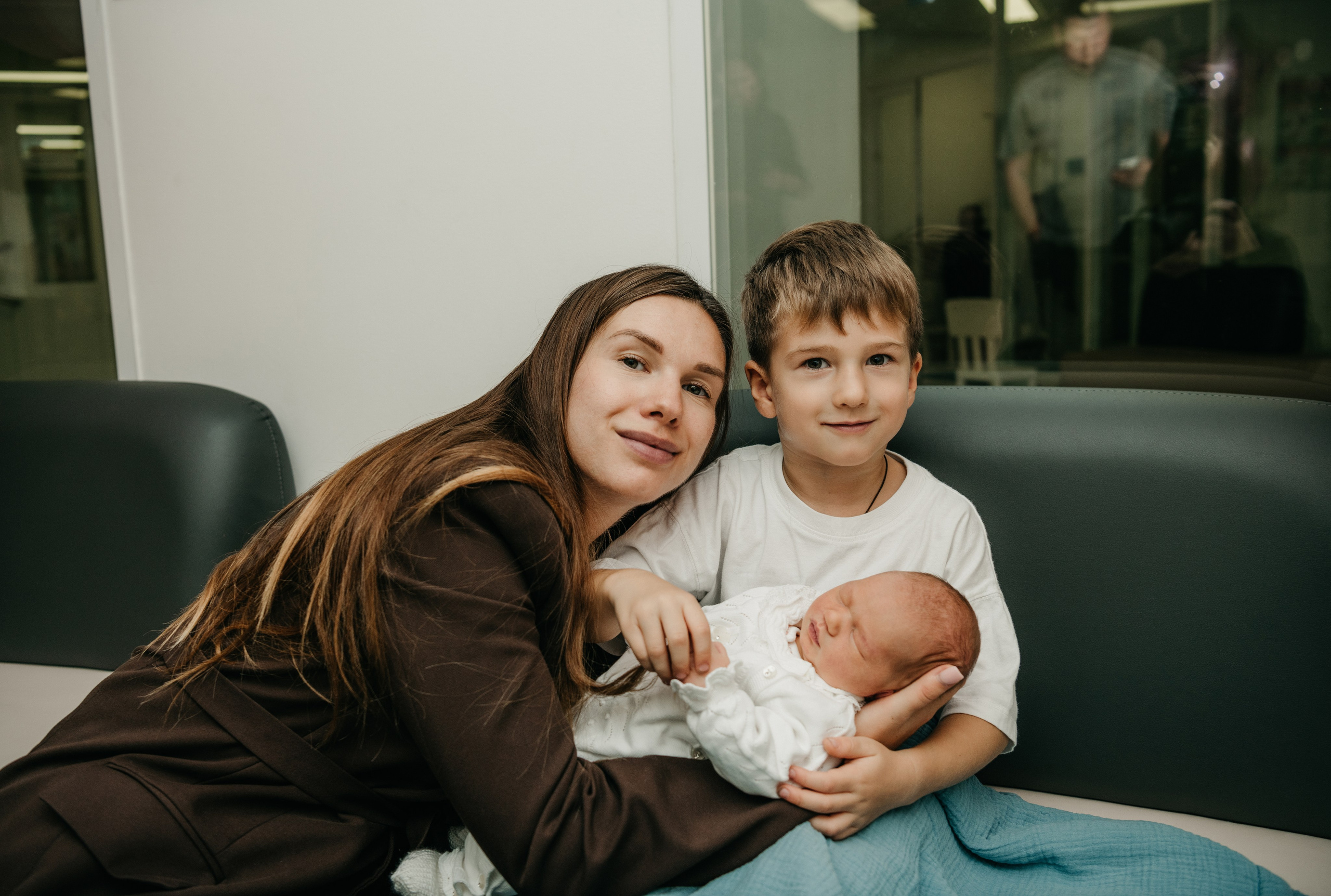 Выписка МИИ. НИИ КУЛАКОВА. Фотограф на выписку из роддома в Москве и МО
