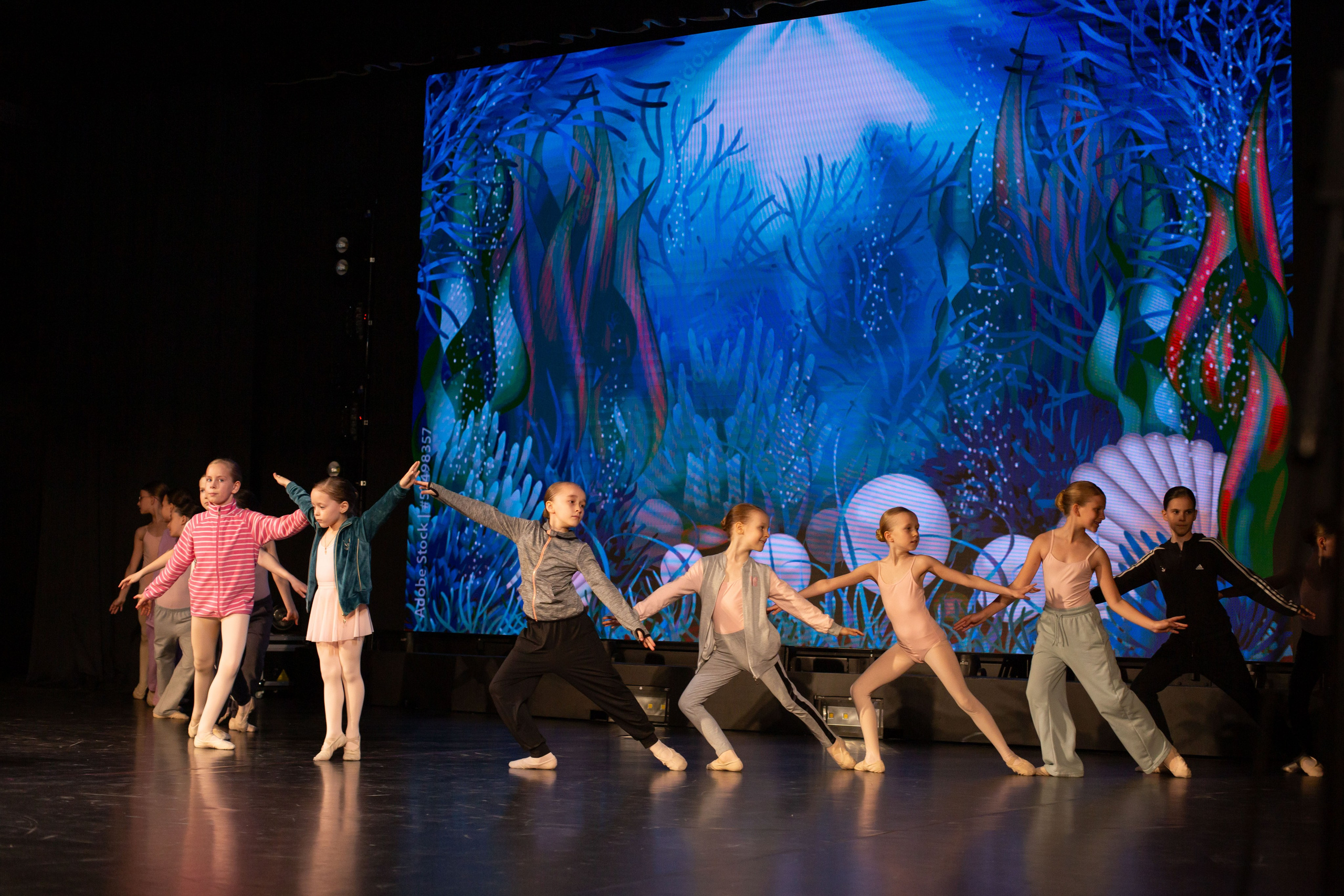 Дк Воровского отчетный концерт. Семейный и детский фотограф Анна Петракова