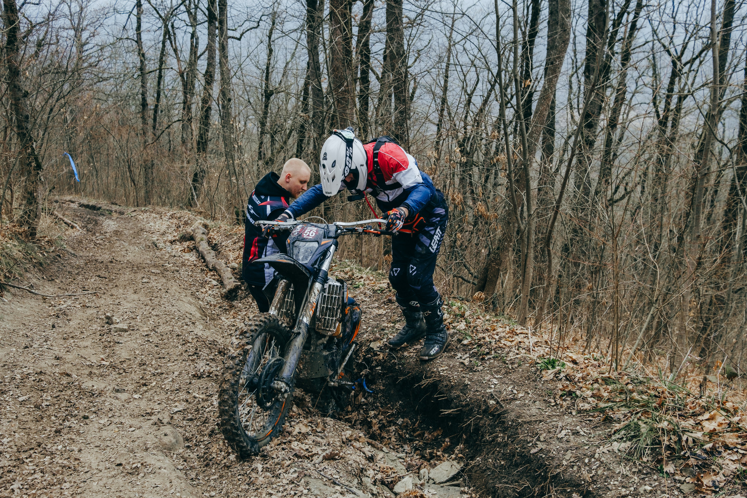 Эндуро Фест от Shamax Motors (Краснодар). Свадебный фотограф Денис Ожигин в Краснодаре и крае. Эмоциональная и стильная съемка вашего дня