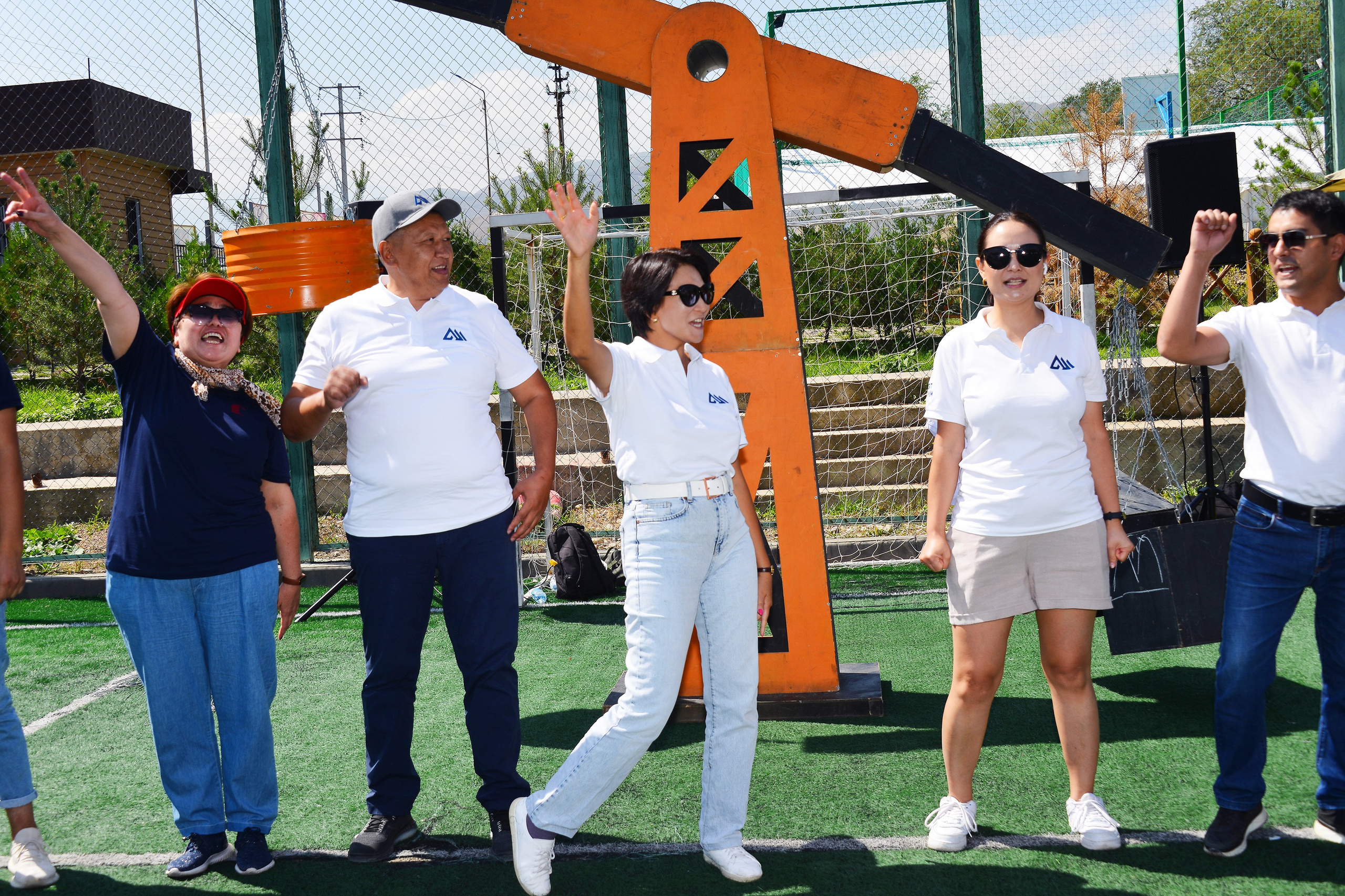 Тимбилдинг-2. Фотосъёмка. Фотограф Сергей Авдеев-семейный и детский фотограф в Алматы