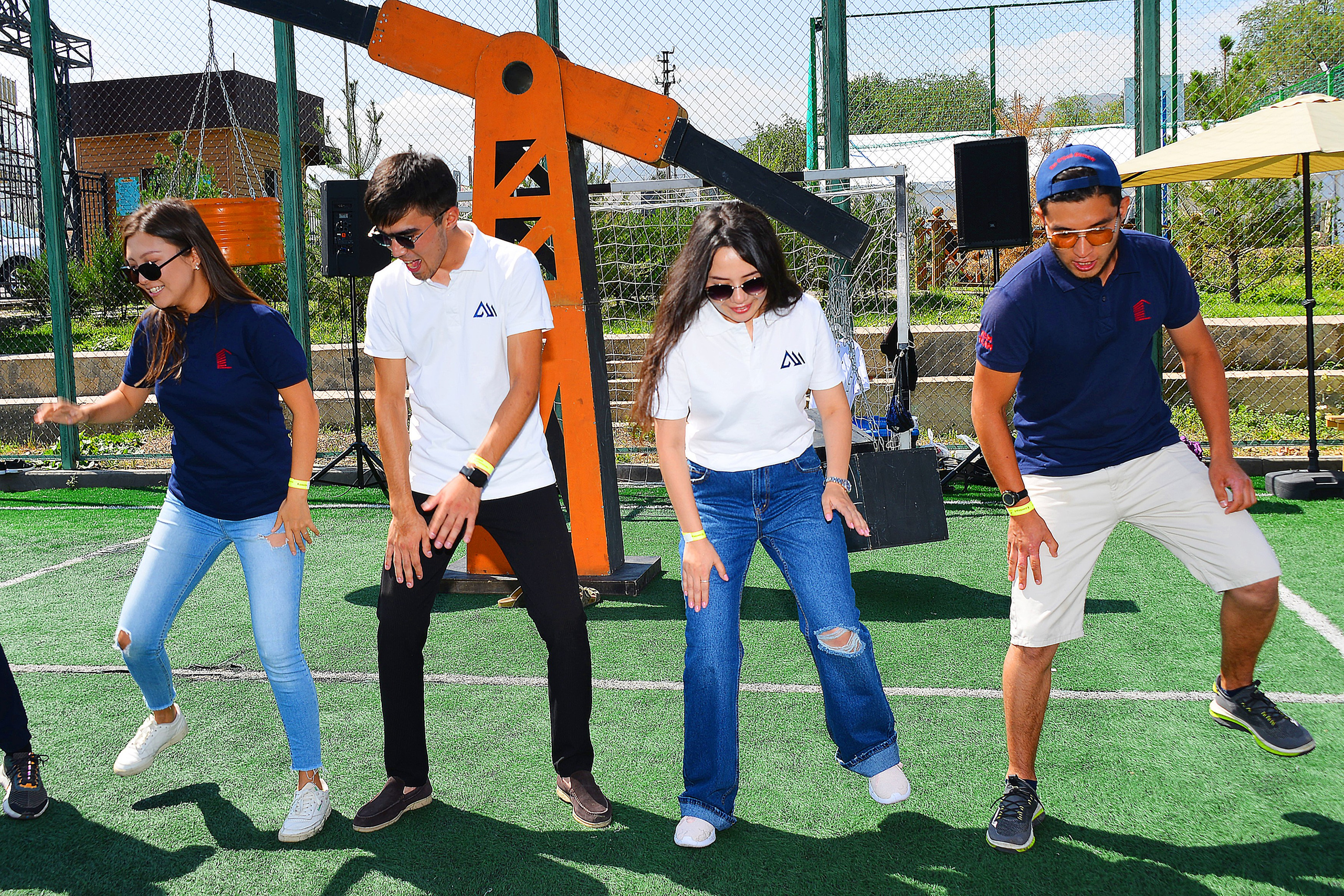 Тимбилдинг-2. Фотосъёмка. Фотограф Сергей Авдеев-семейный и детский фотограф в Алматы