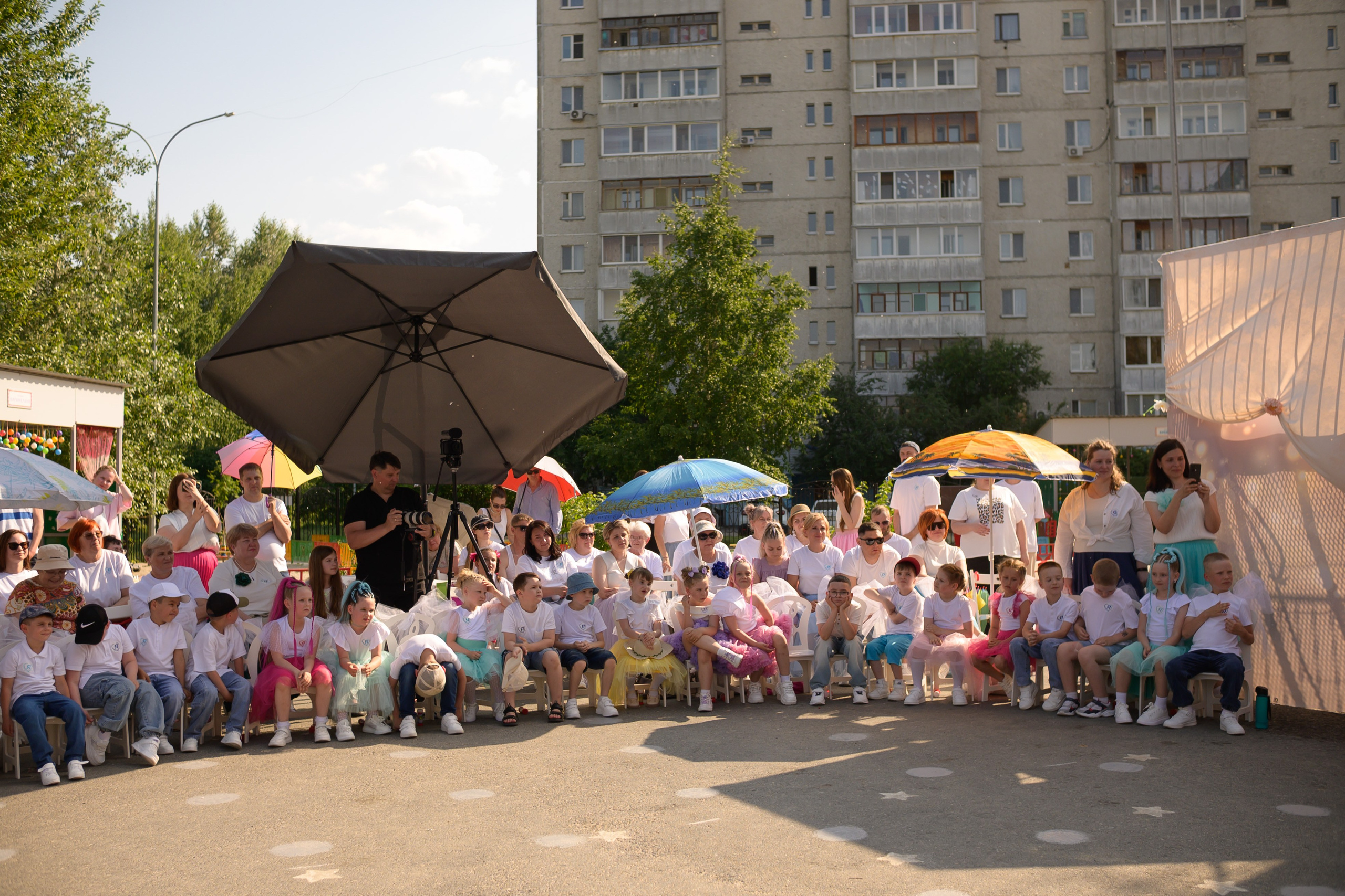 Репортаж выпускного группа «Фантазёры» 3 садик. Фотограф новорожденных, семейный детский в Тюмени Татьяна Морозова