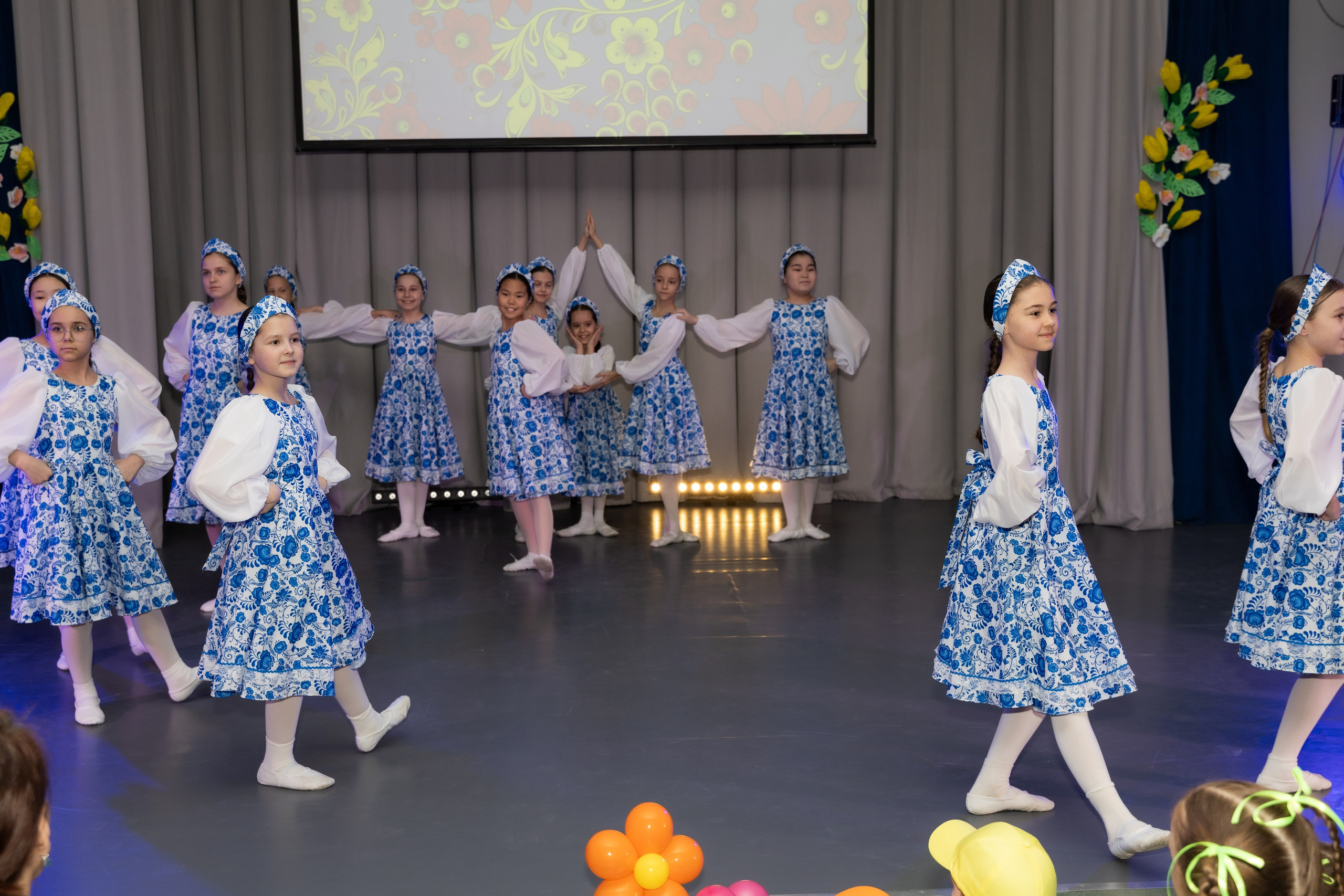 Танцевальный коллектив. Рыжий Фотограф Иркутск
