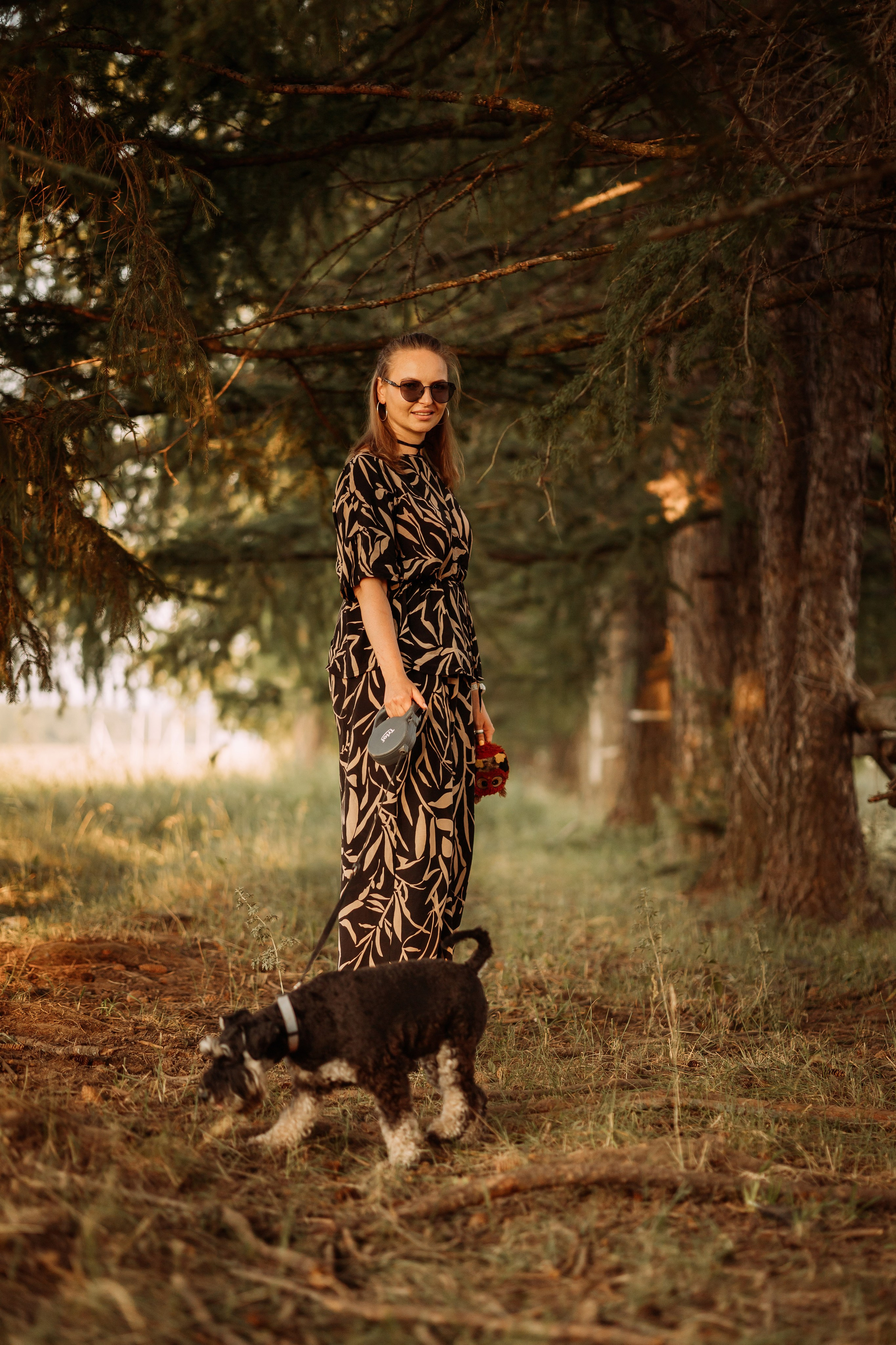 Фотопрогулка. Евгения и цвергшнауцер Ладушка. Фотограф Яна Матвеева в Ижевске