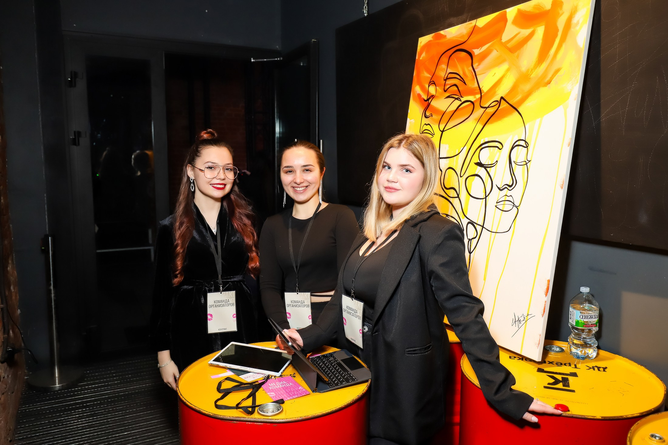 Бьюти контракт. Репортажный и fashion фотограф в Москве Сергей Бардин