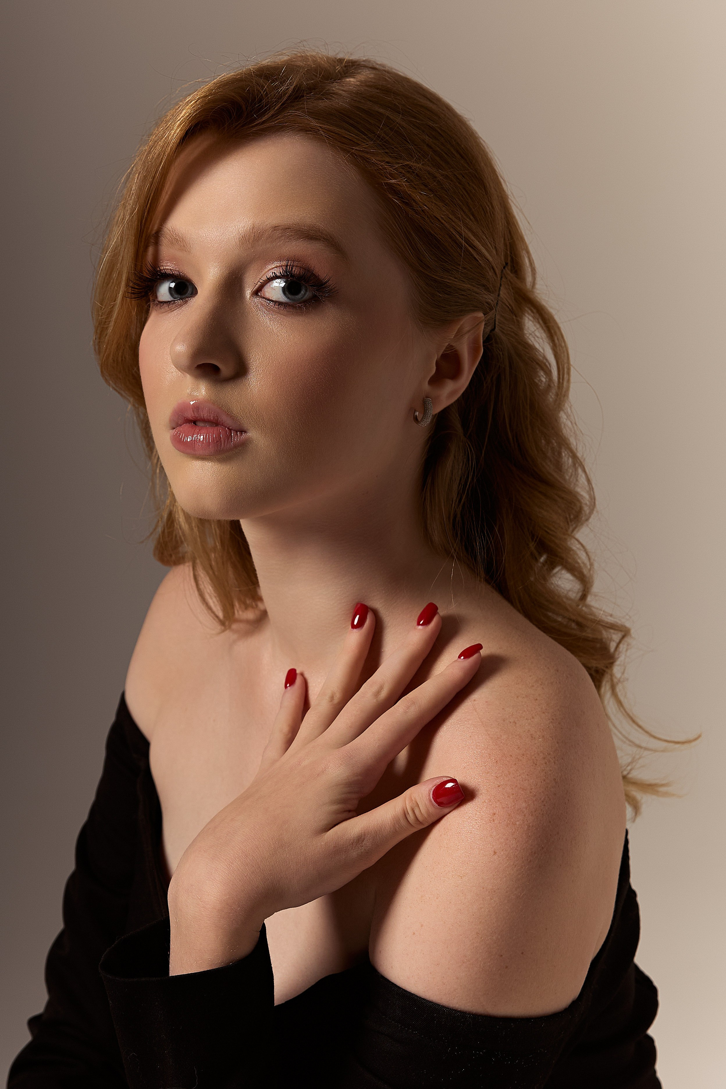 Эвелина, студийная съёмка. Фотограф Сотникова Вероника