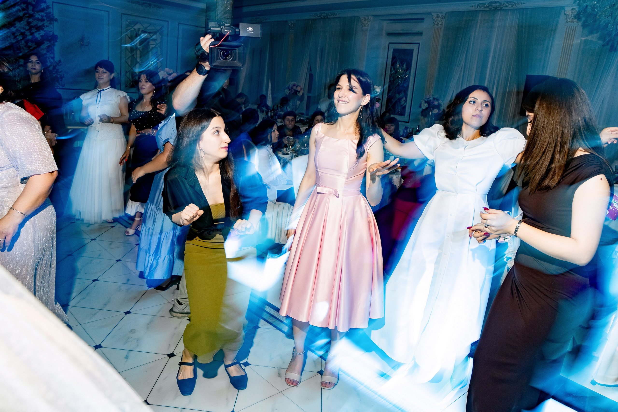 Aleks & Karolina. Свадебный и фэшн фотограф