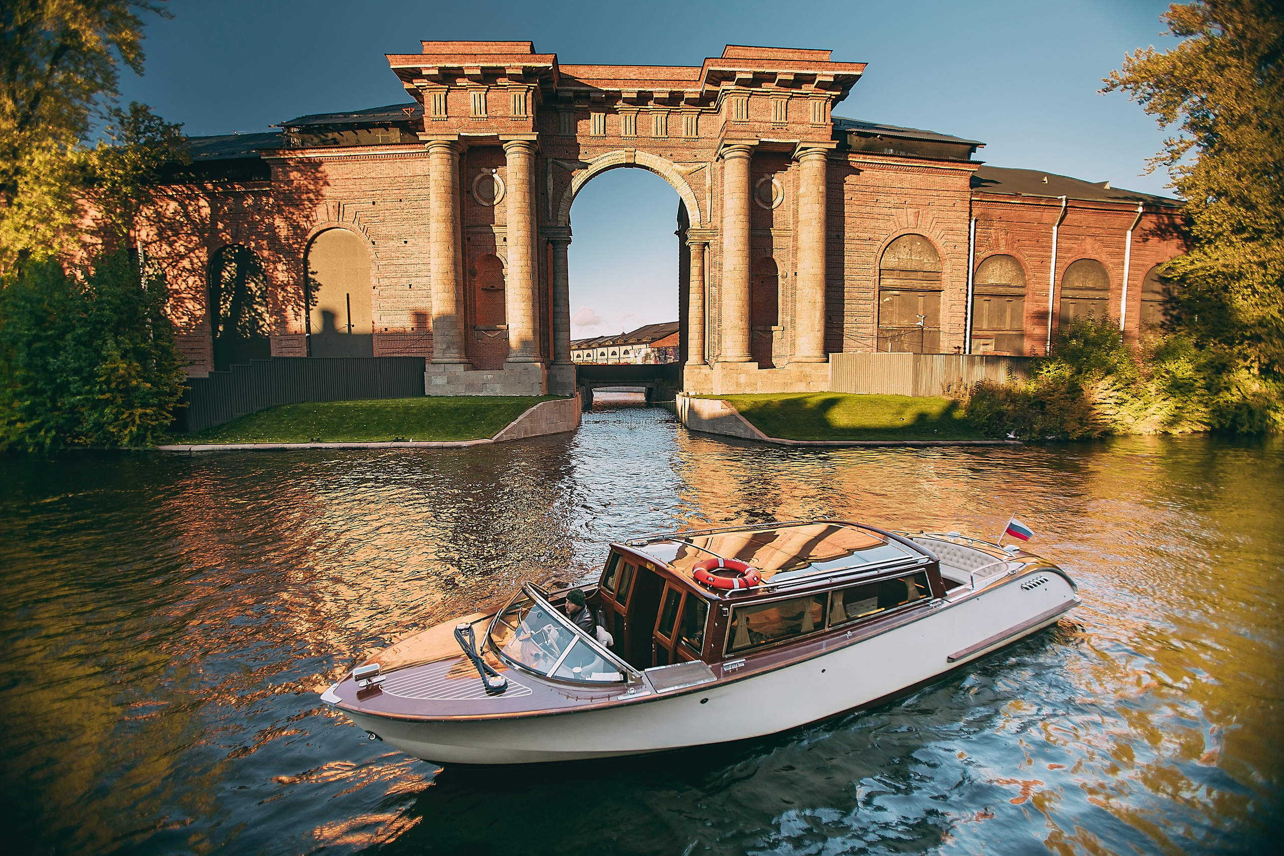 Катер «Venezia Nord». SPB Rent Boats|аренда катеров и теплоходов