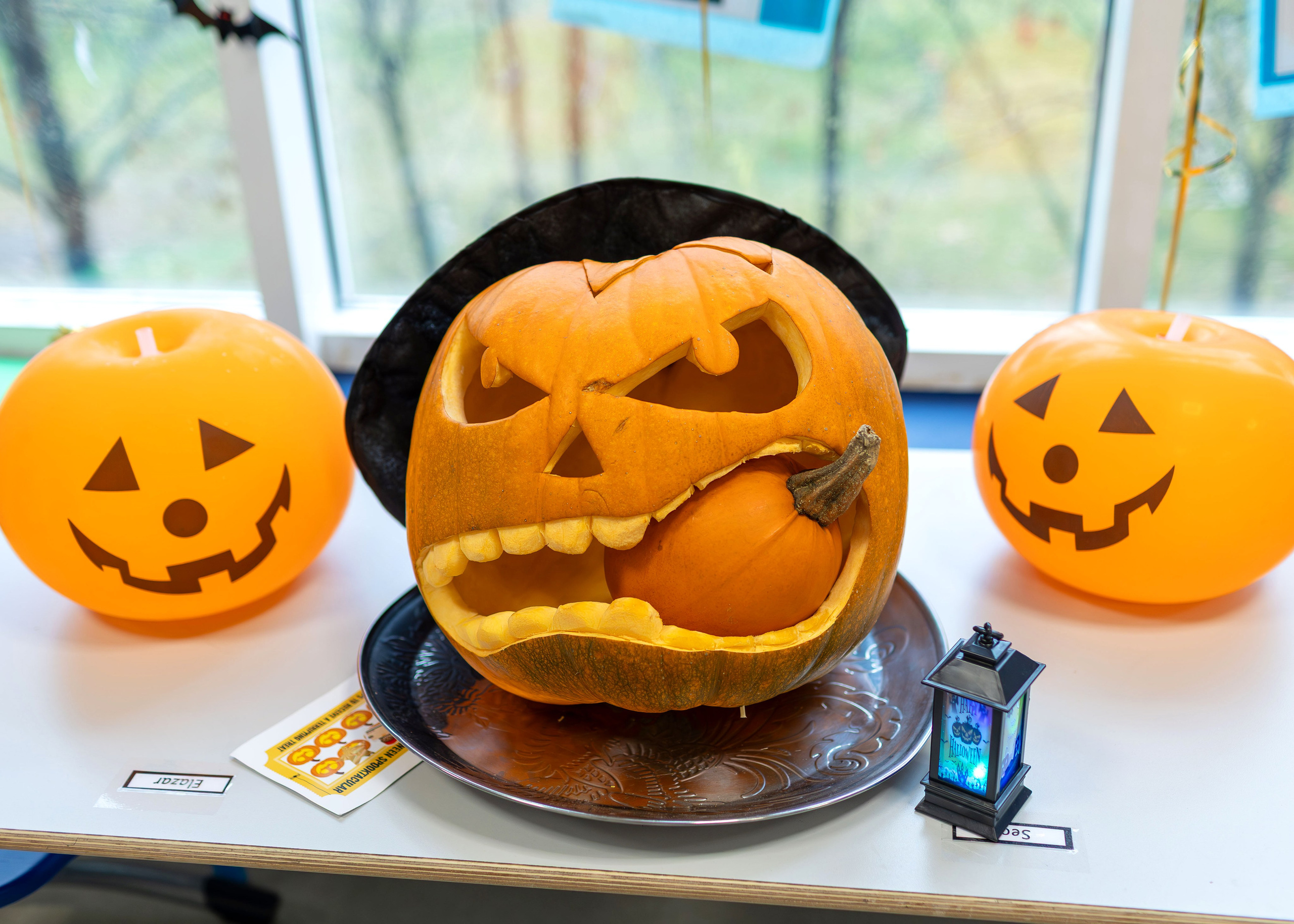 Halloween в начальной школе. Выпускные альбомы для школы и детского сада — школьный фотограф Подольск, Троицк, Щербинка, Москва