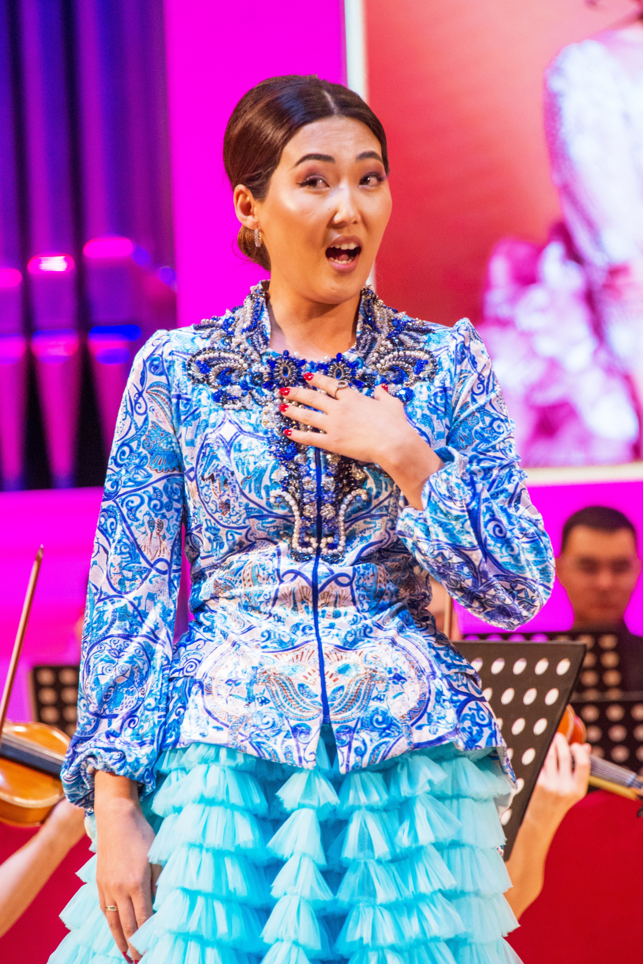 Конкурс вокалистов Бибигуль Тулегеновой (25.09.2025.). Фотосъёмка. Фотограф Сергей Авдеев-семейный и детский фотограф в Алматы