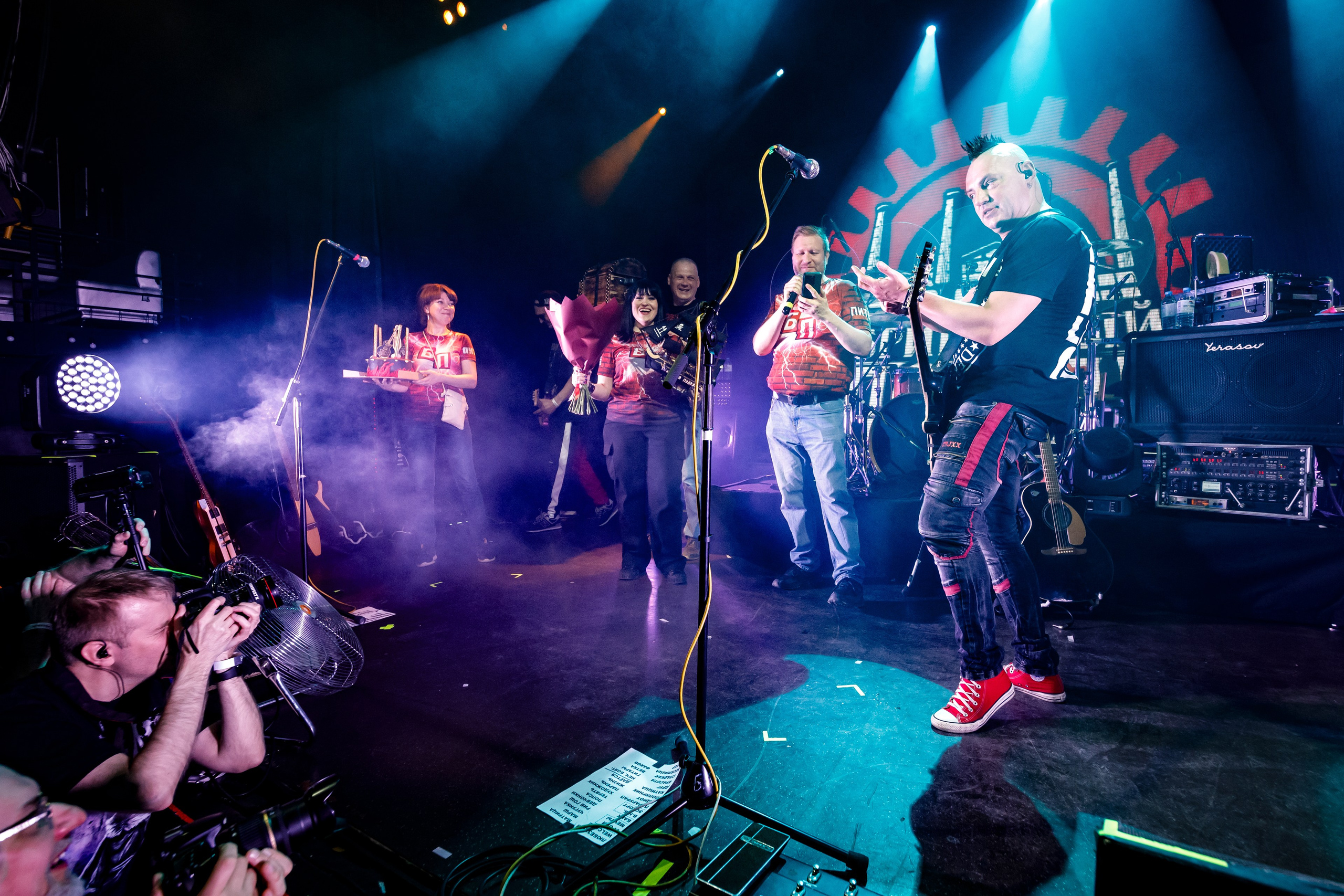 БРИГАДНЫЙ ПОДРЯД. Фотограф Елена Богачева (lenalena_na_na_na)