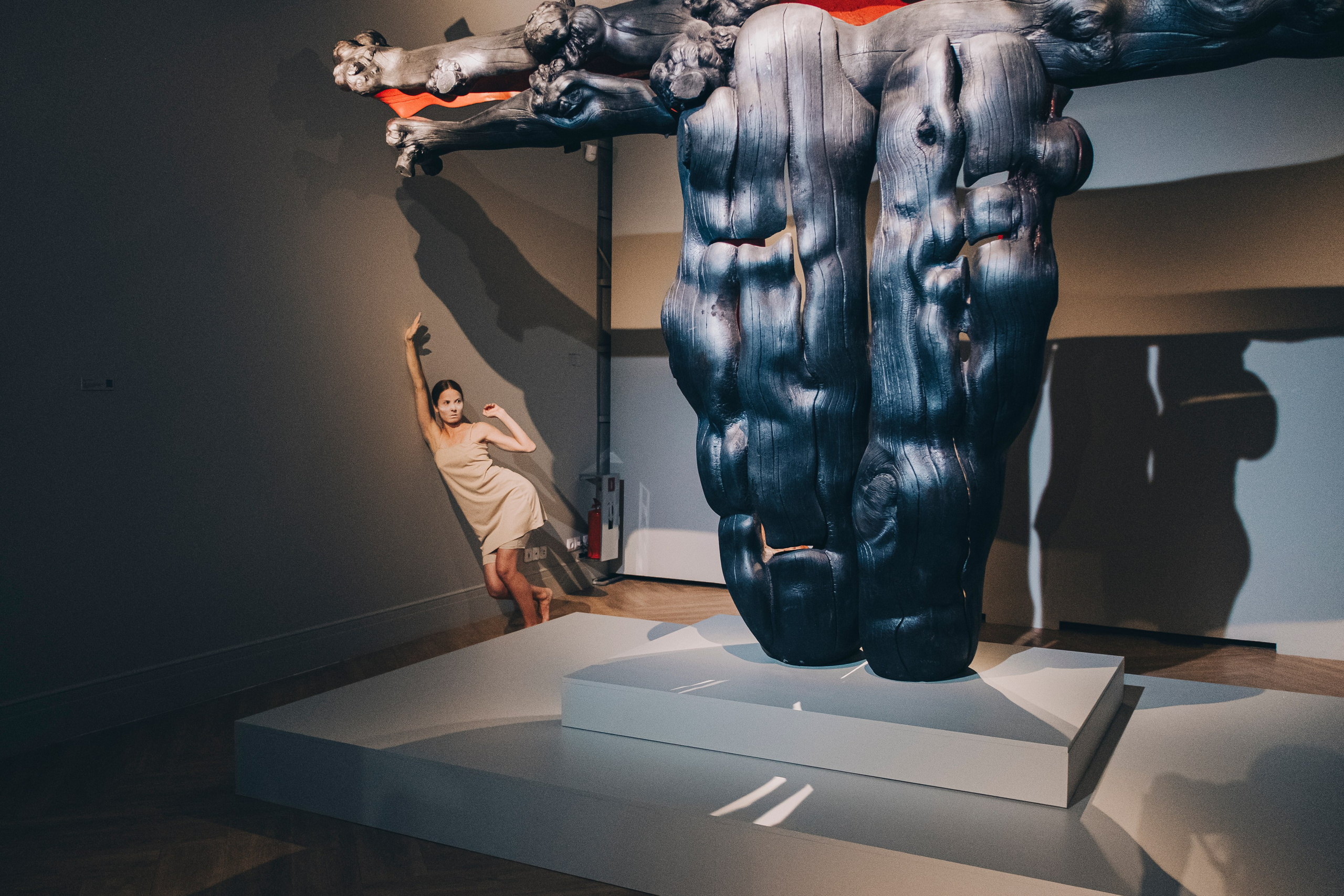 Перформанс в галерее. Фотограф в Иркутске Анна Мирошникова