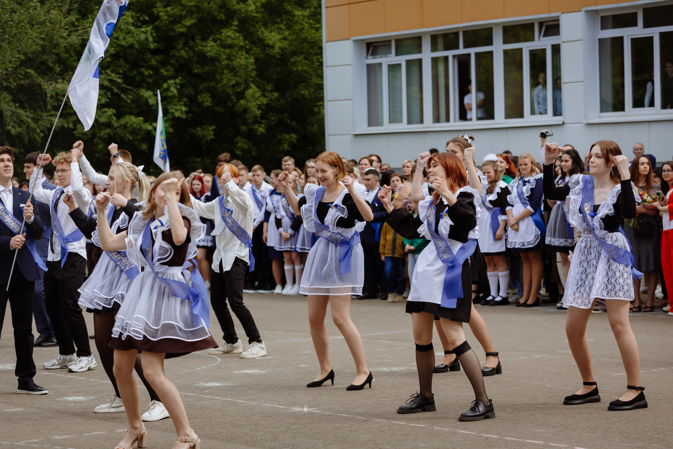 Последний звонок 2024 (3 часа фотосъемки). Профессиональный фотограф Надежда Антонова